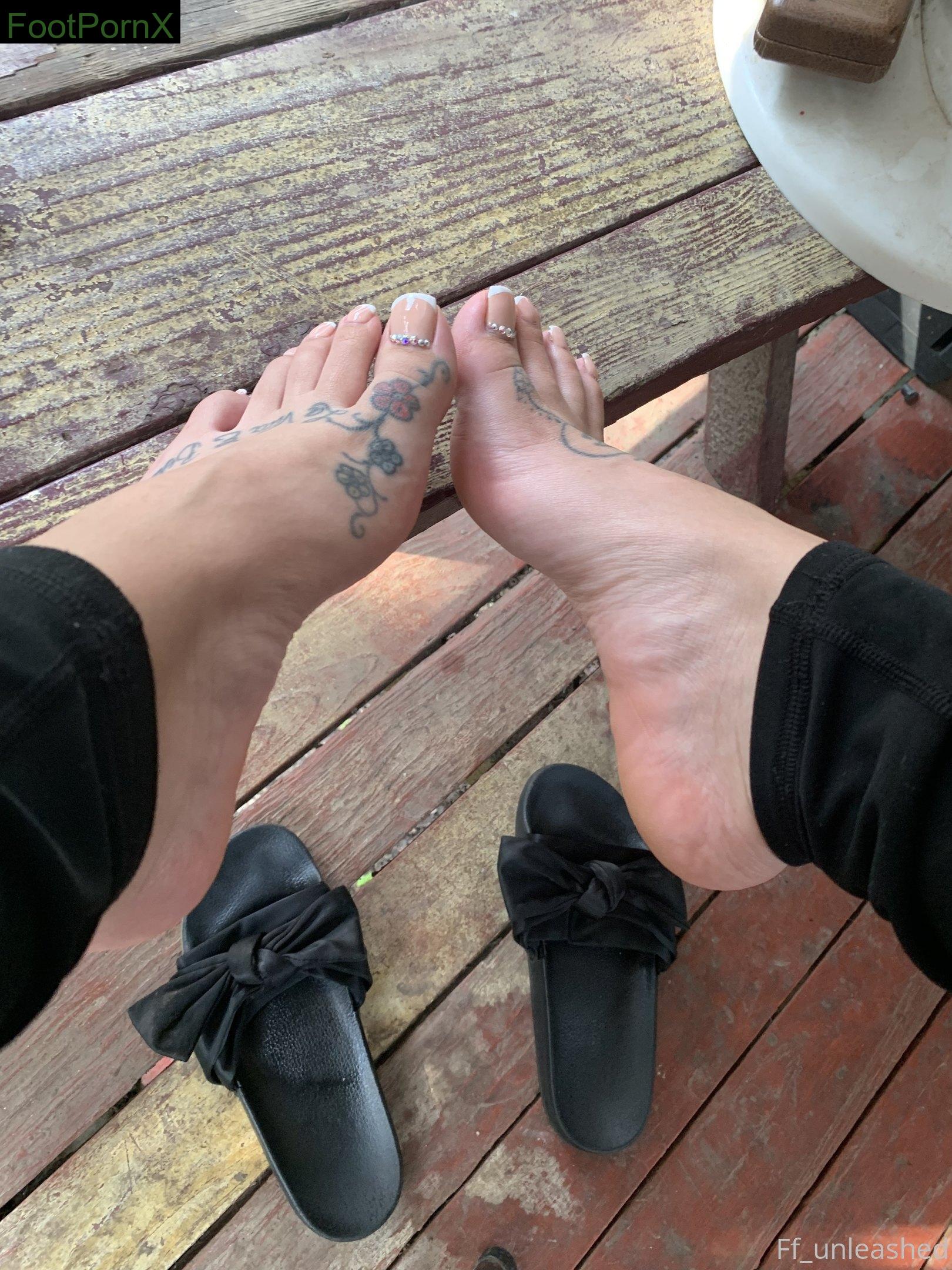 told_truths feet