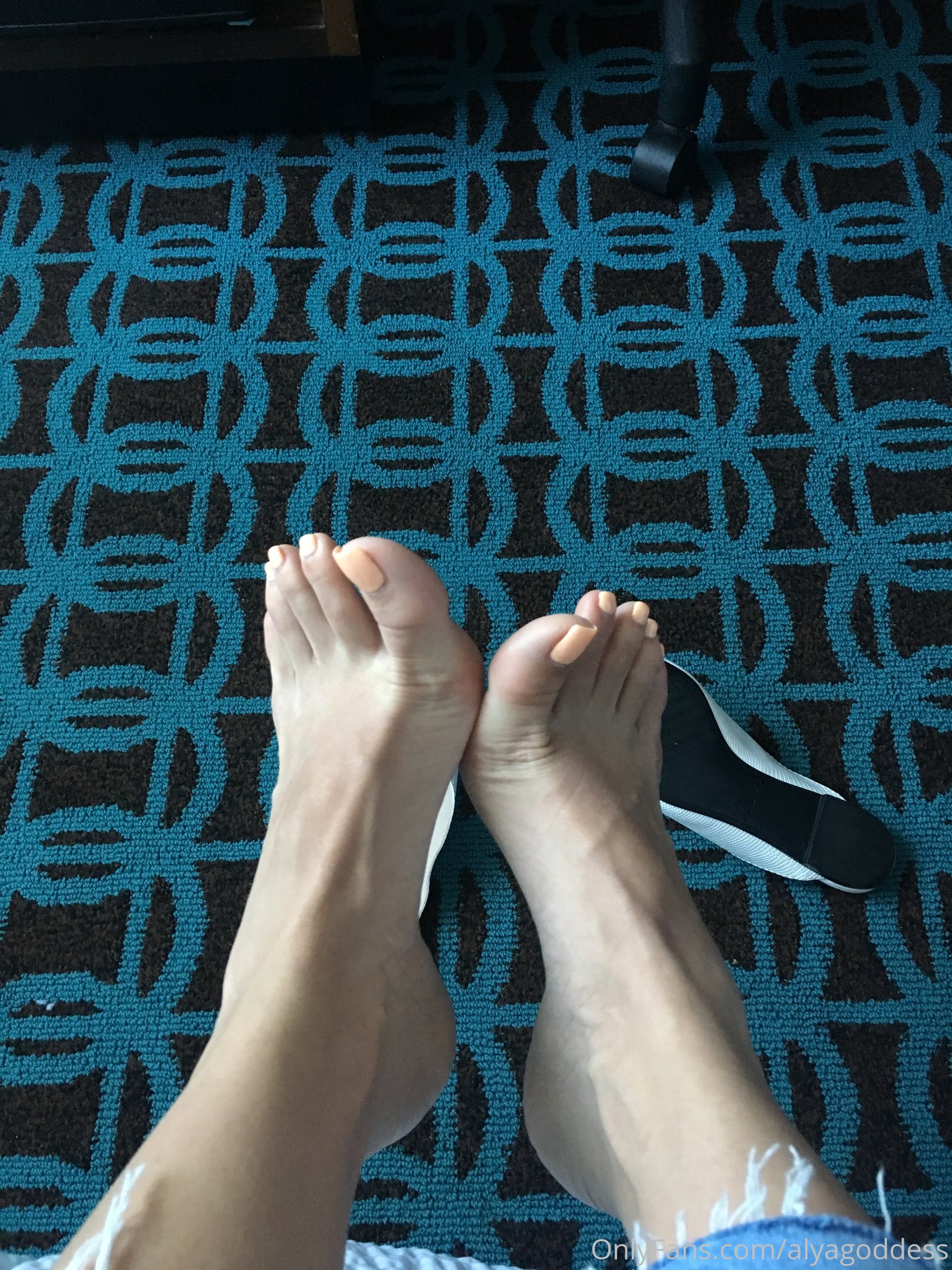 alyagoddess feet