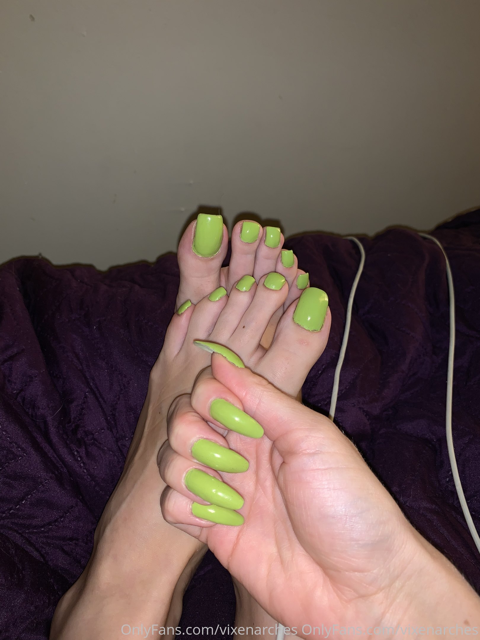 vixenarches feet