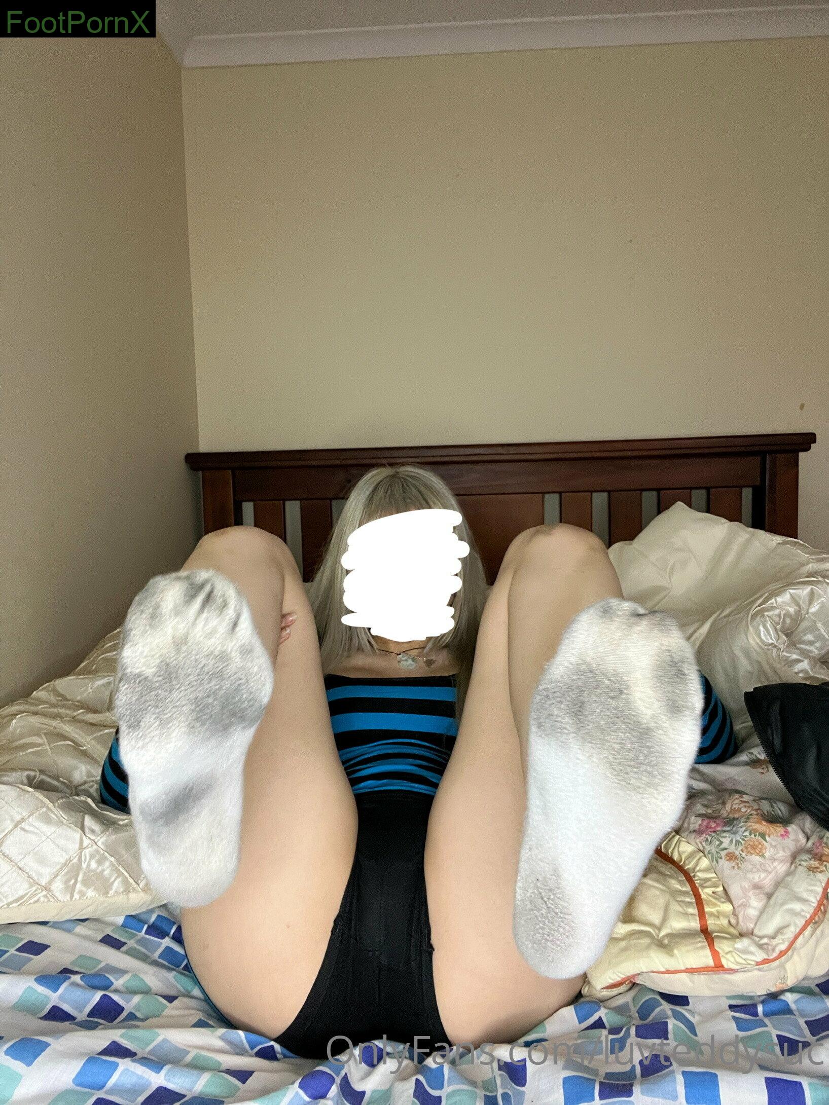 teddysucc feet