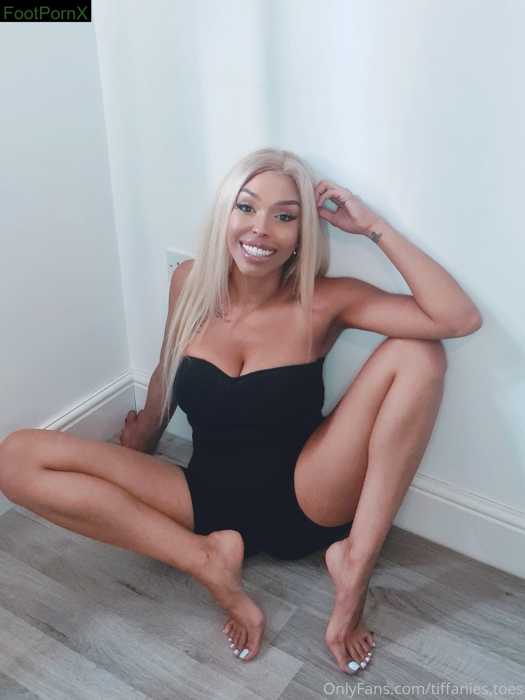 tiffanies.toes feet