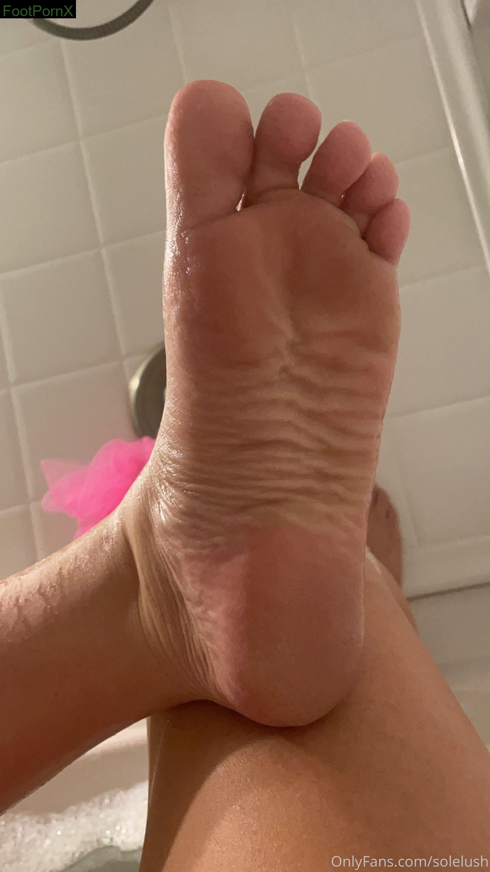 solelush feet