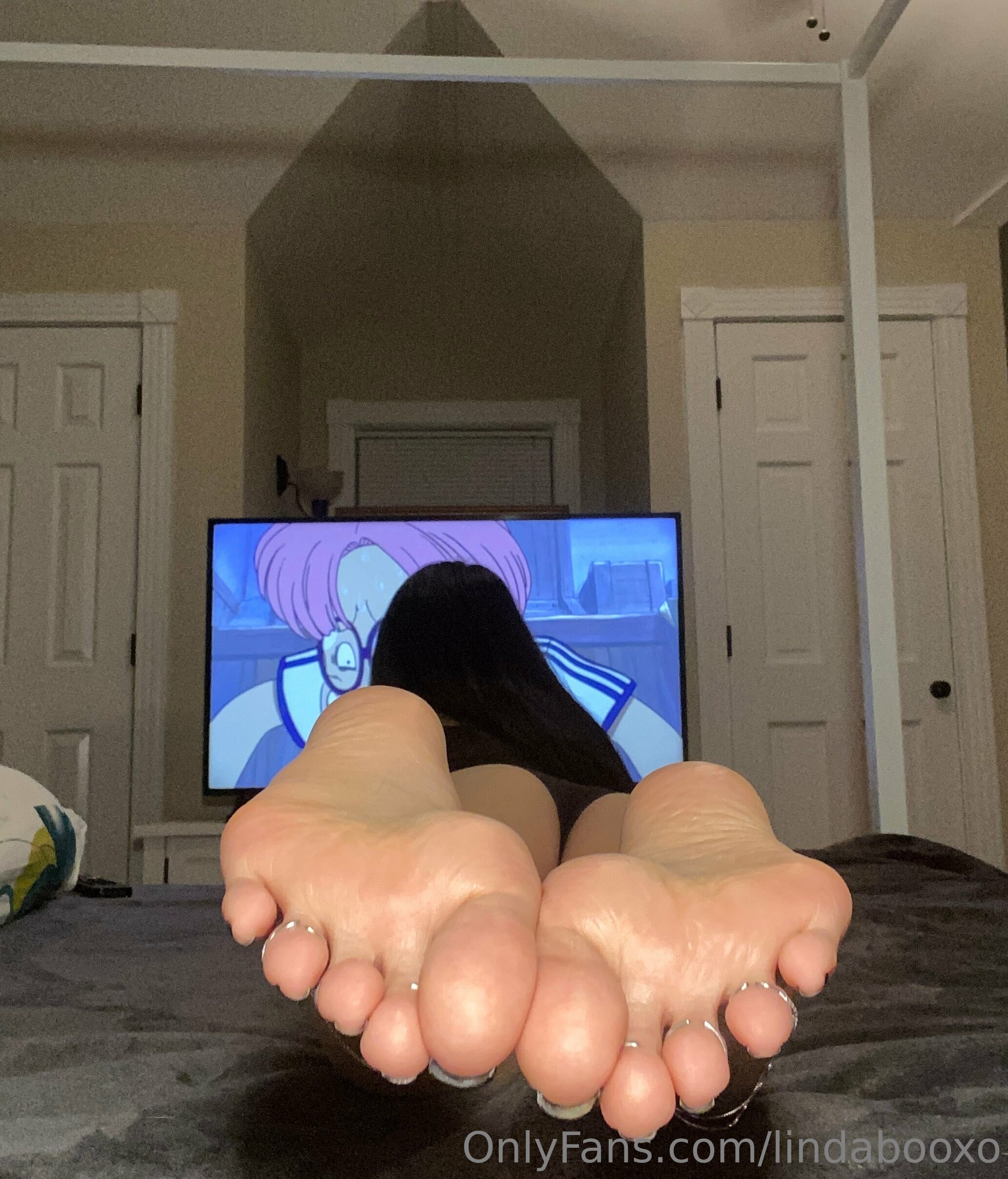 lindabooxo feet