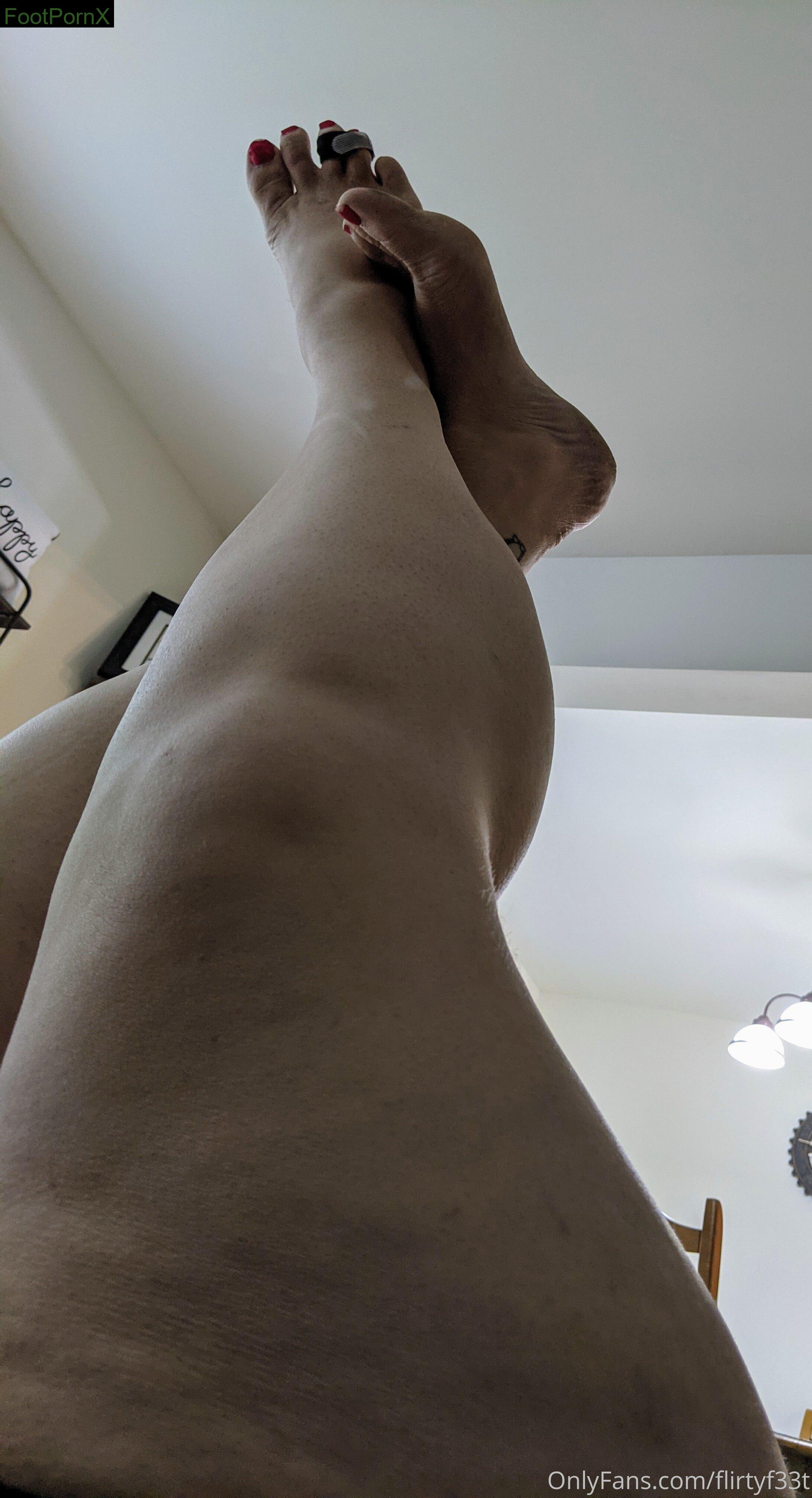 flirtyf33t feet