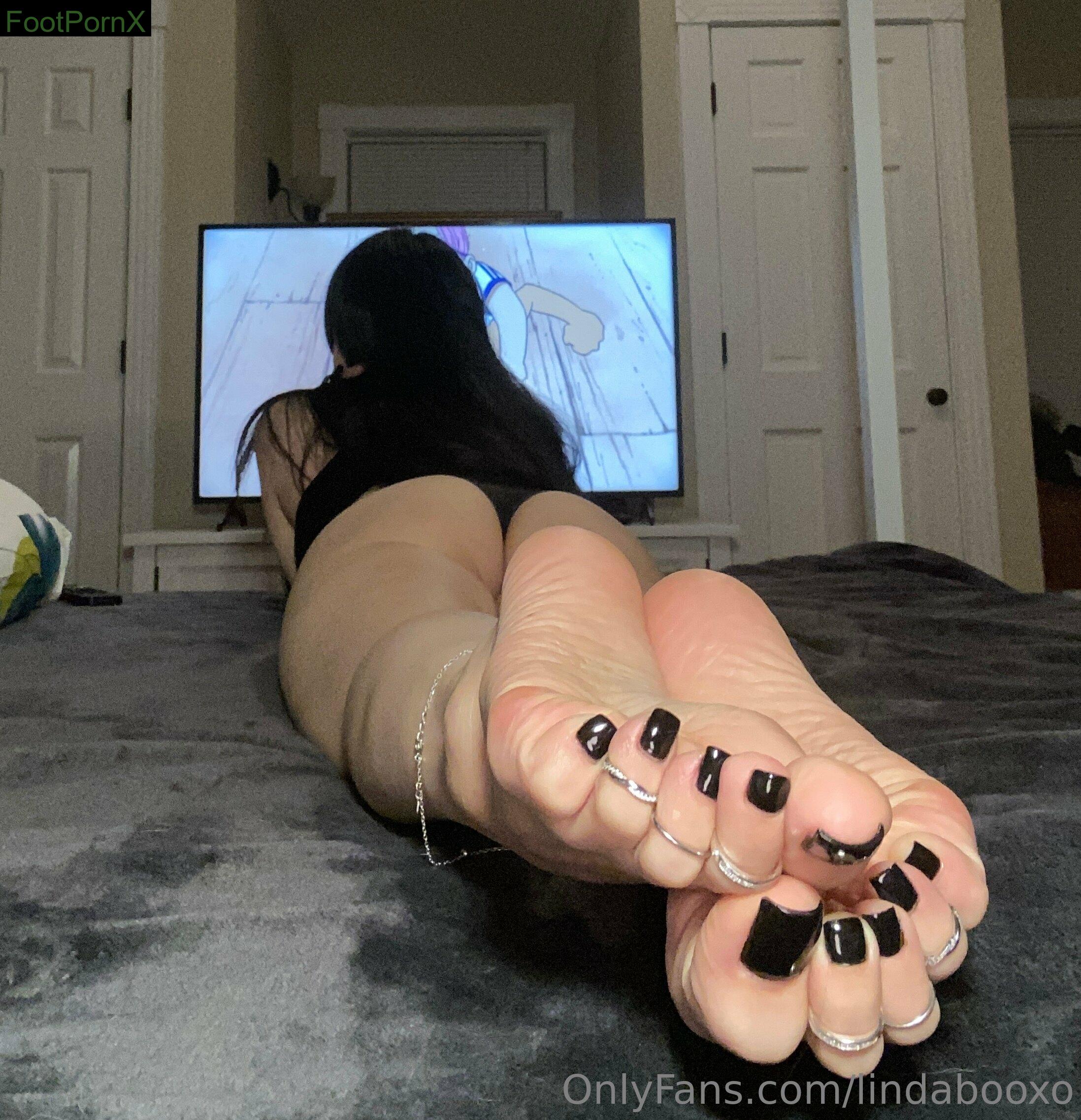 lindabooxo feet