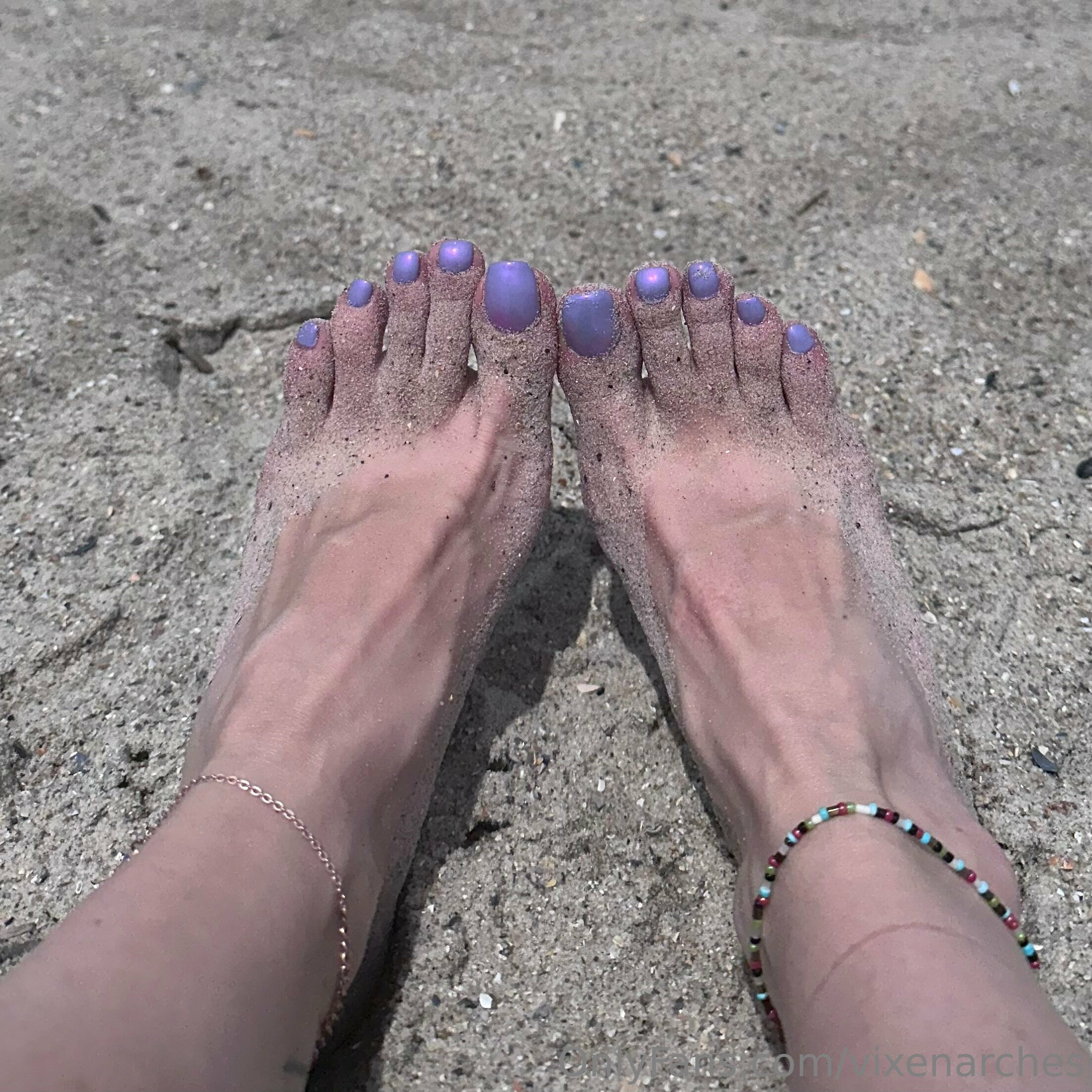 vixenarches feet