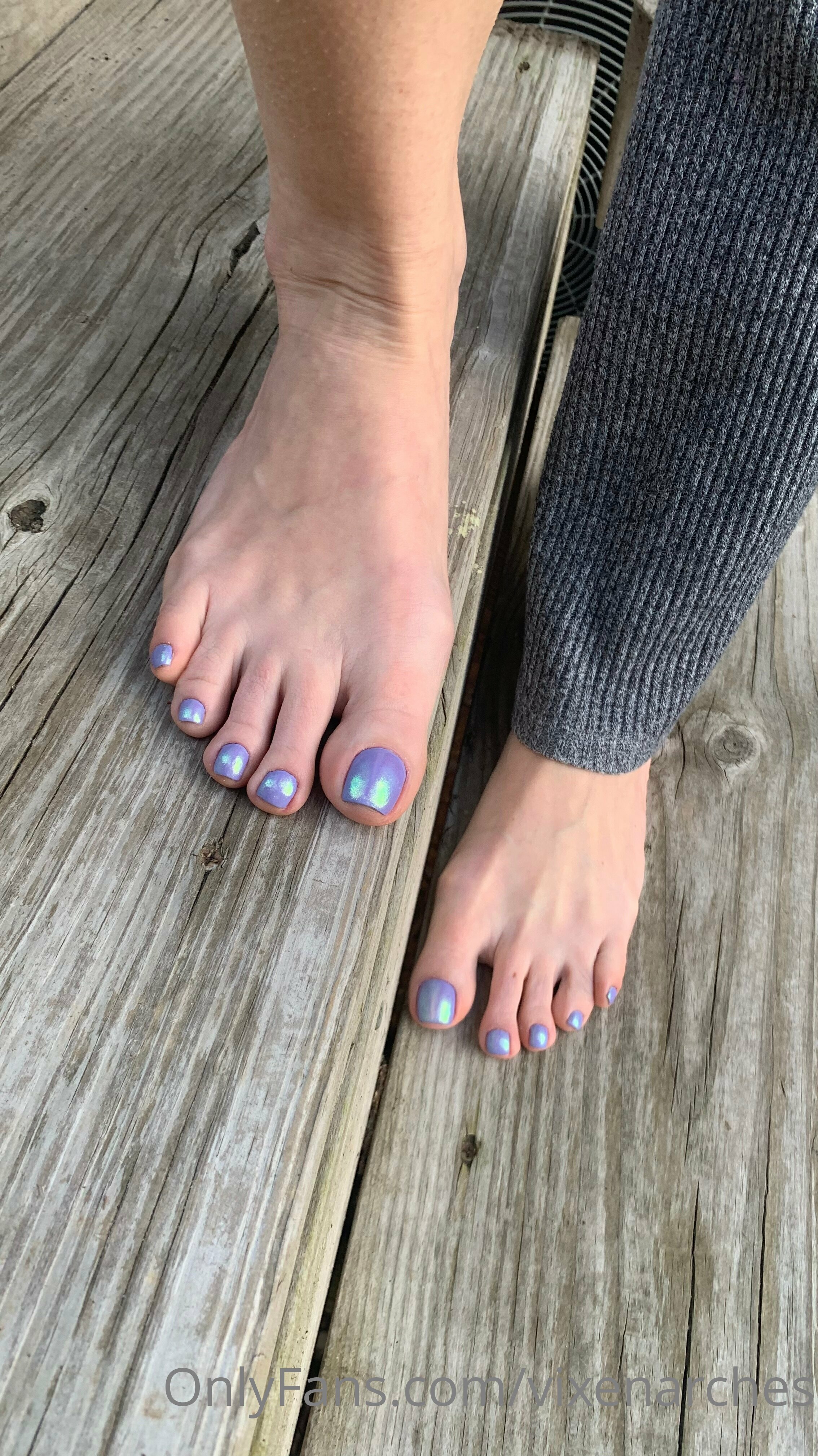 vixenarches feet