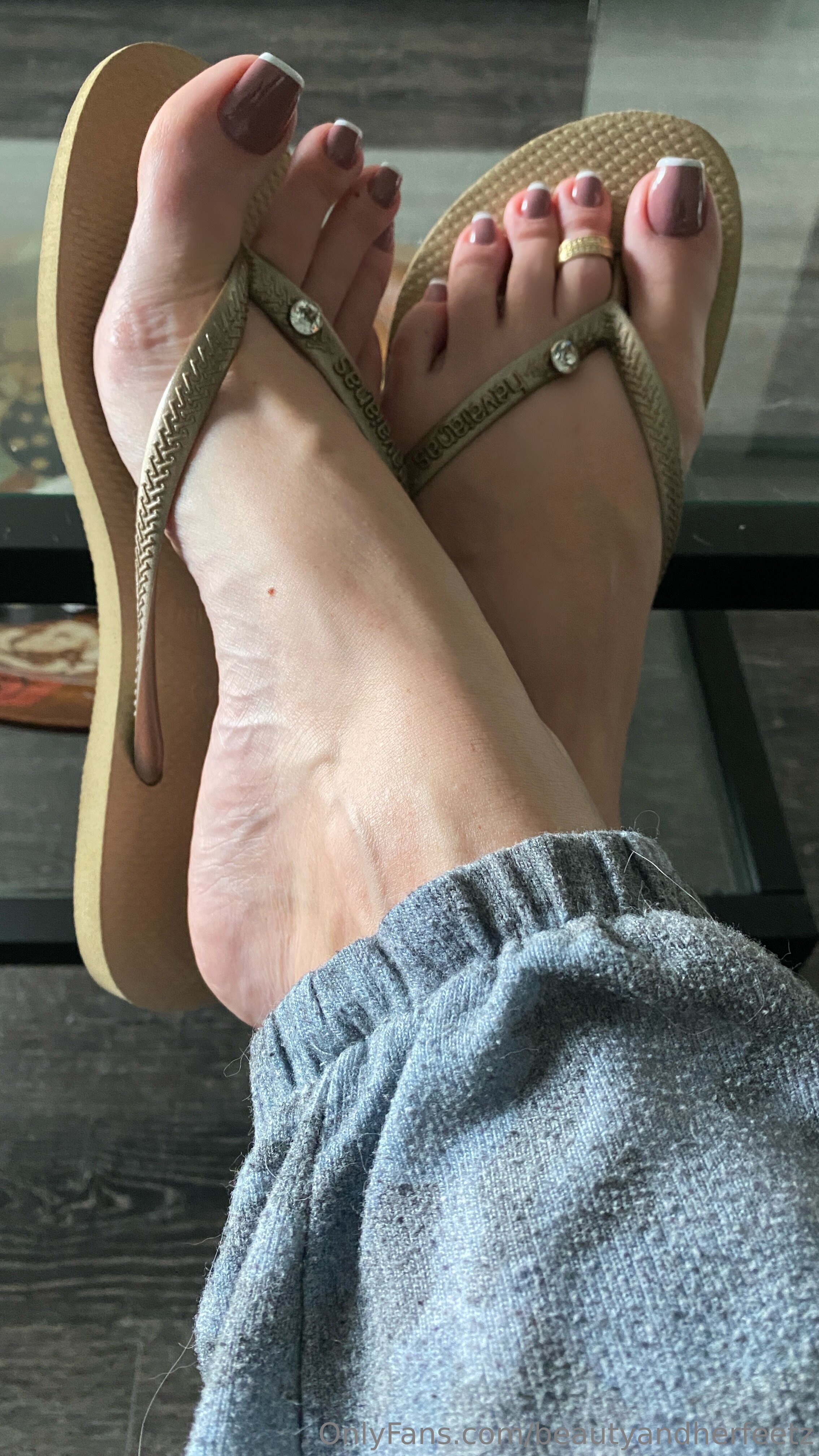 beautyandherfeetz feet