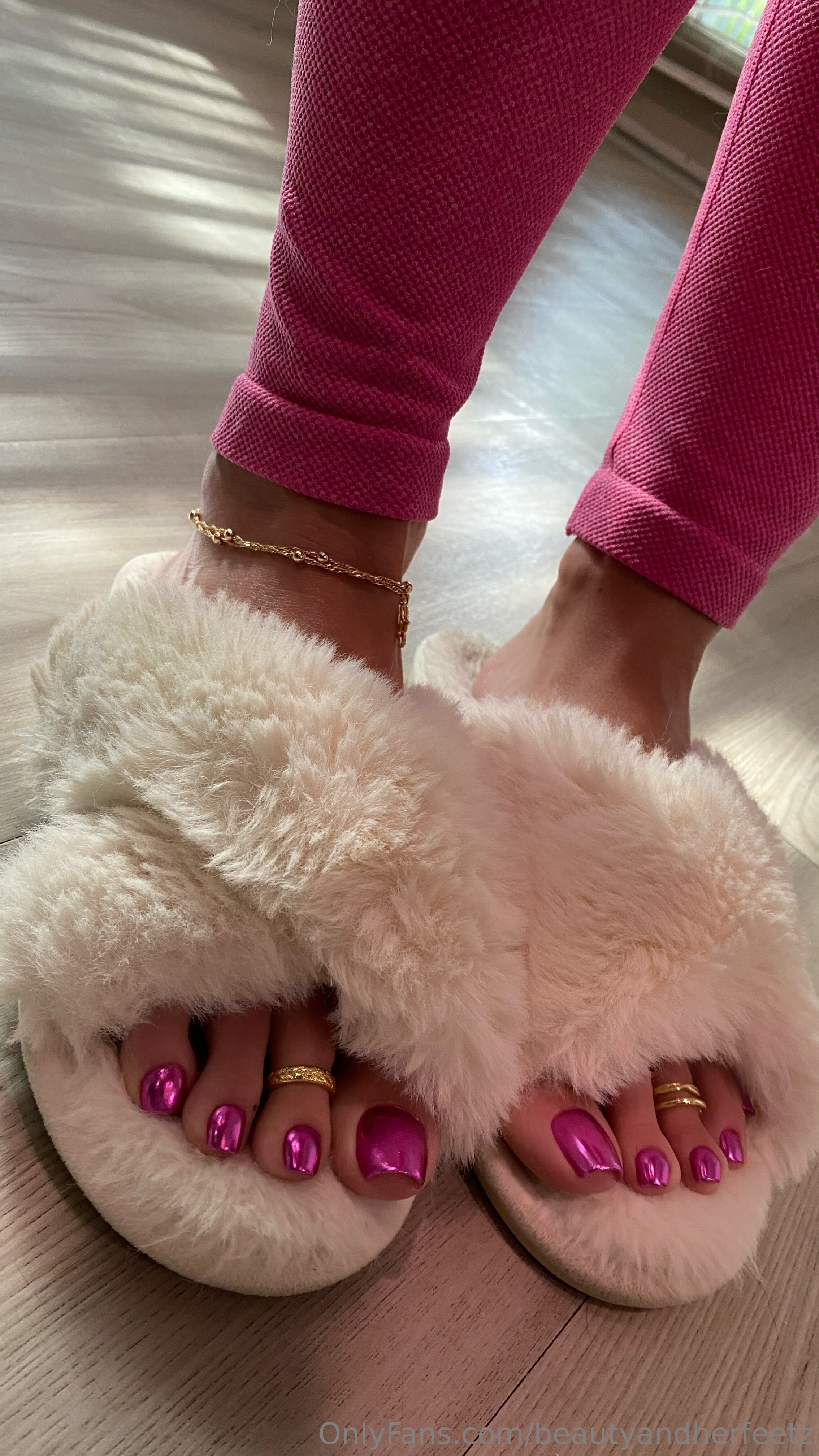 beautyandherfeetz feet