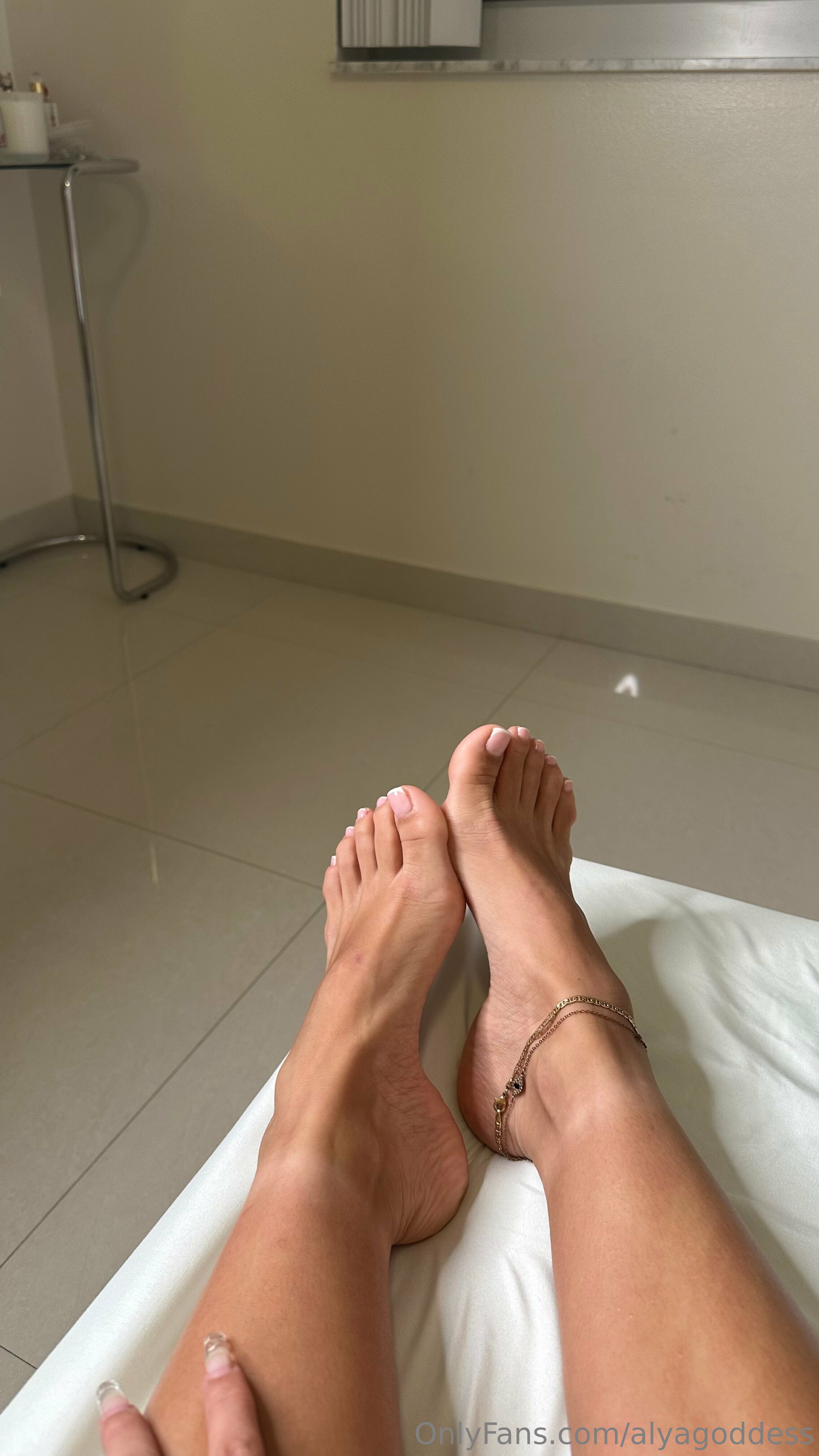 alyagoddess feet