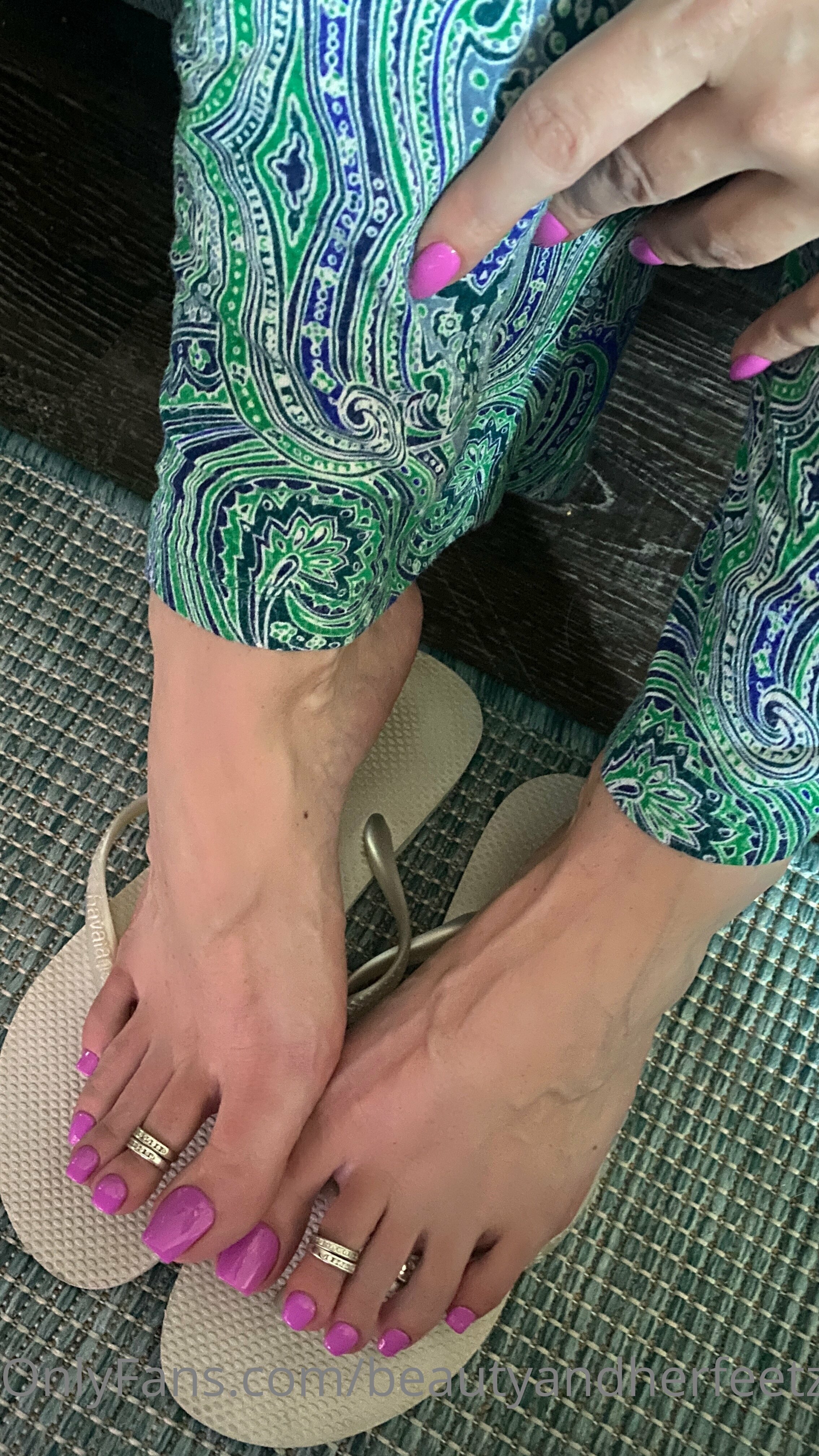 beautyandherfeetz feet