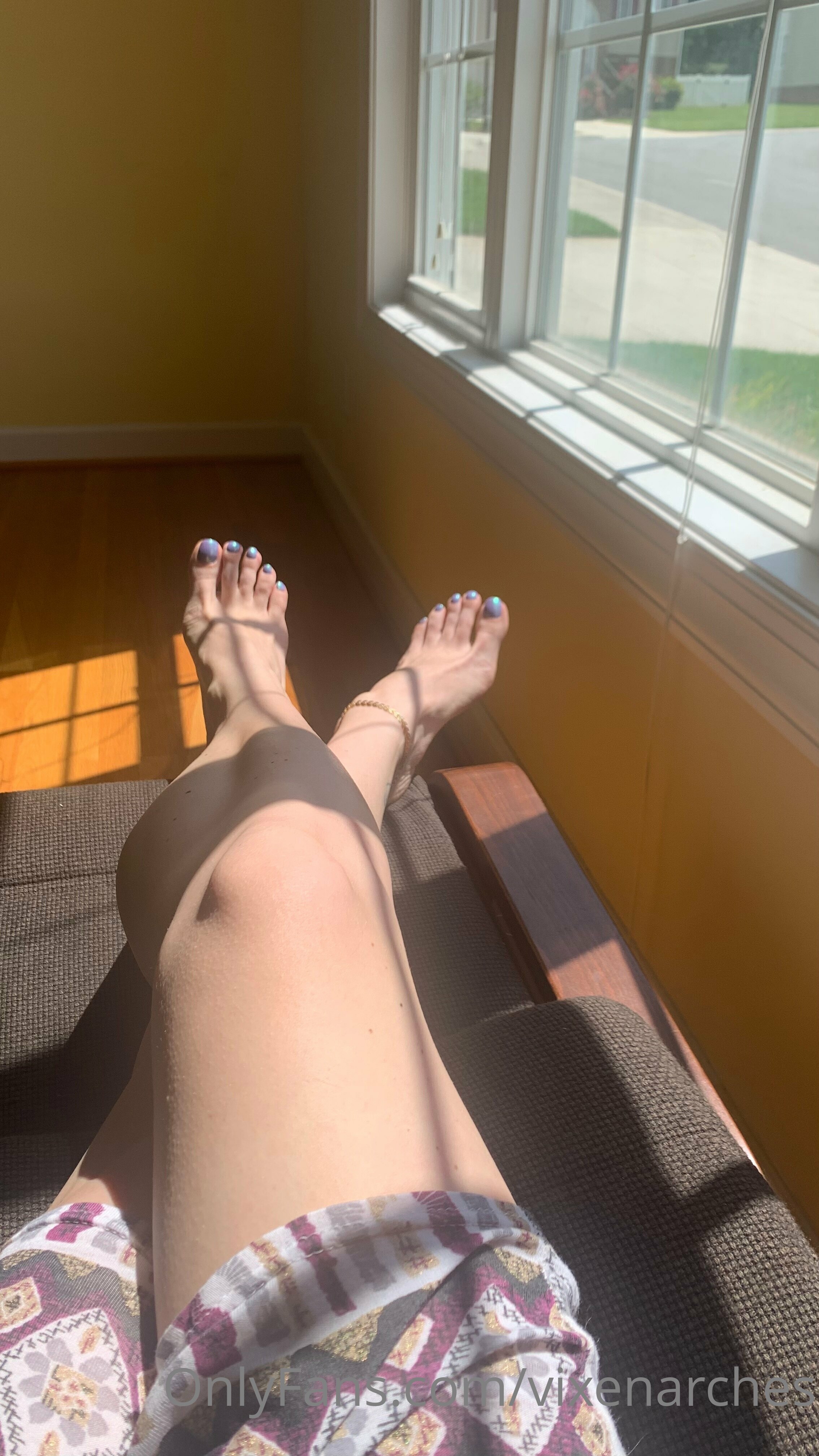 vixenarches feet