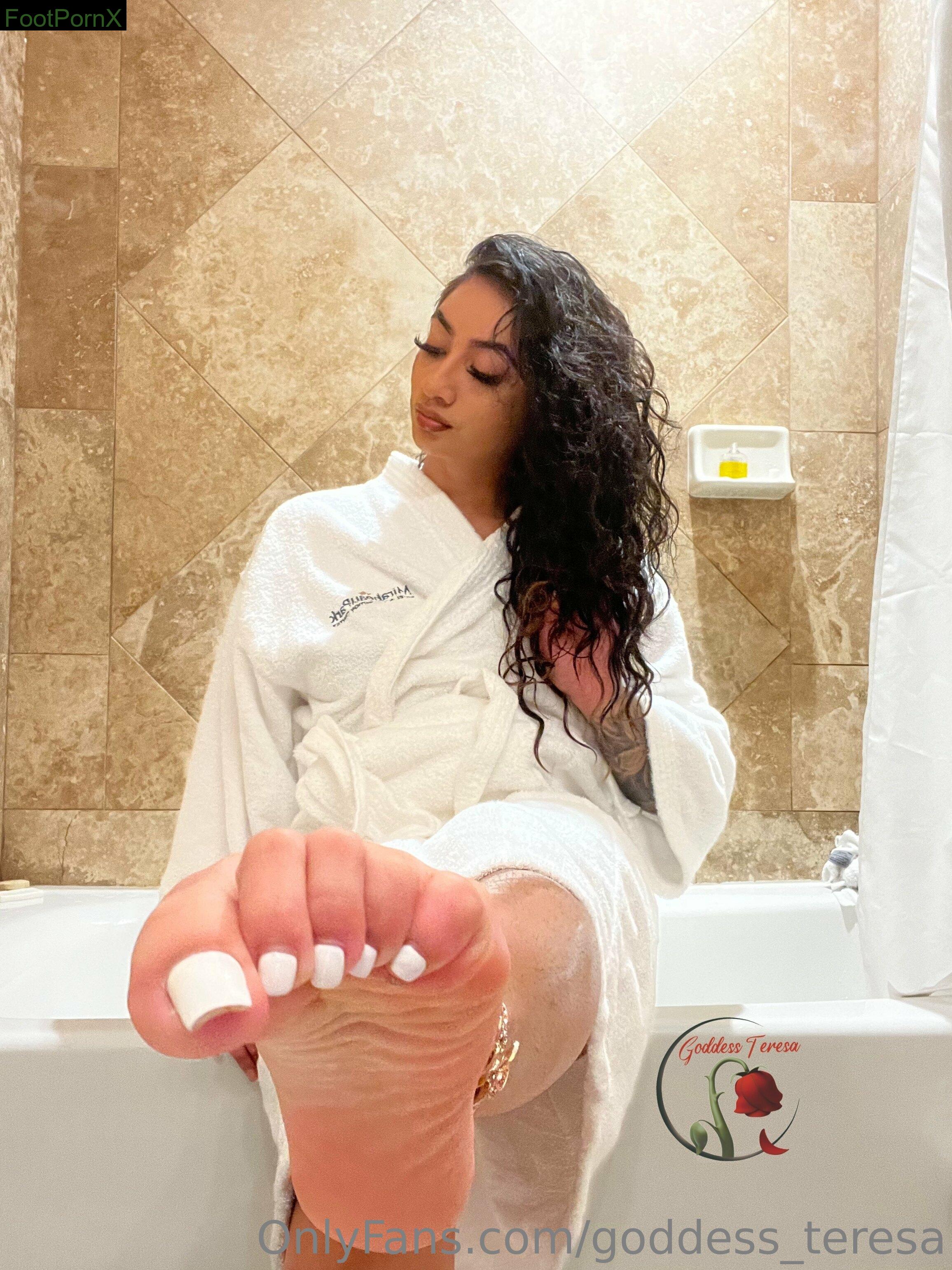 goddess_teresa feet