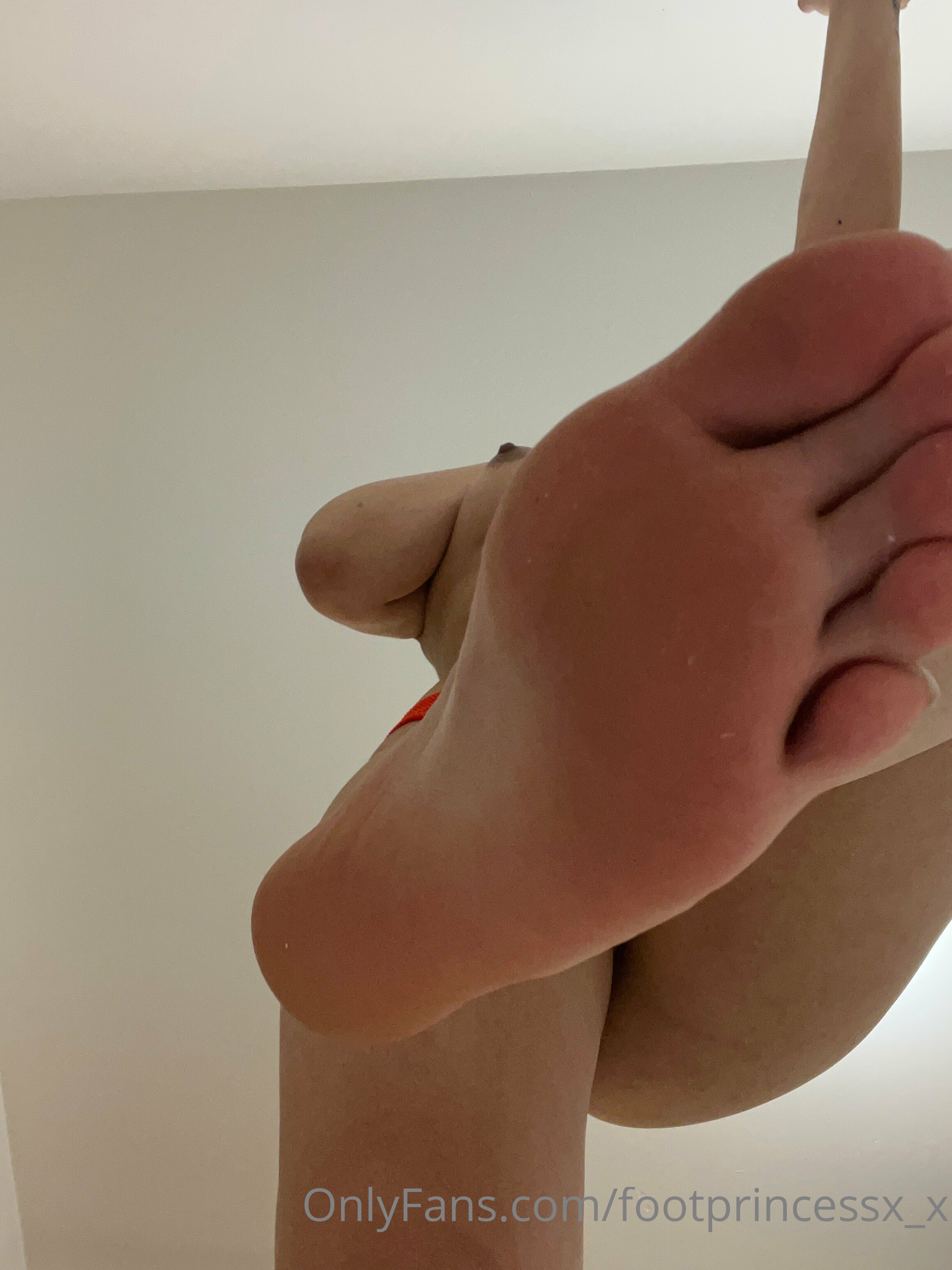 footprincessx_x feet