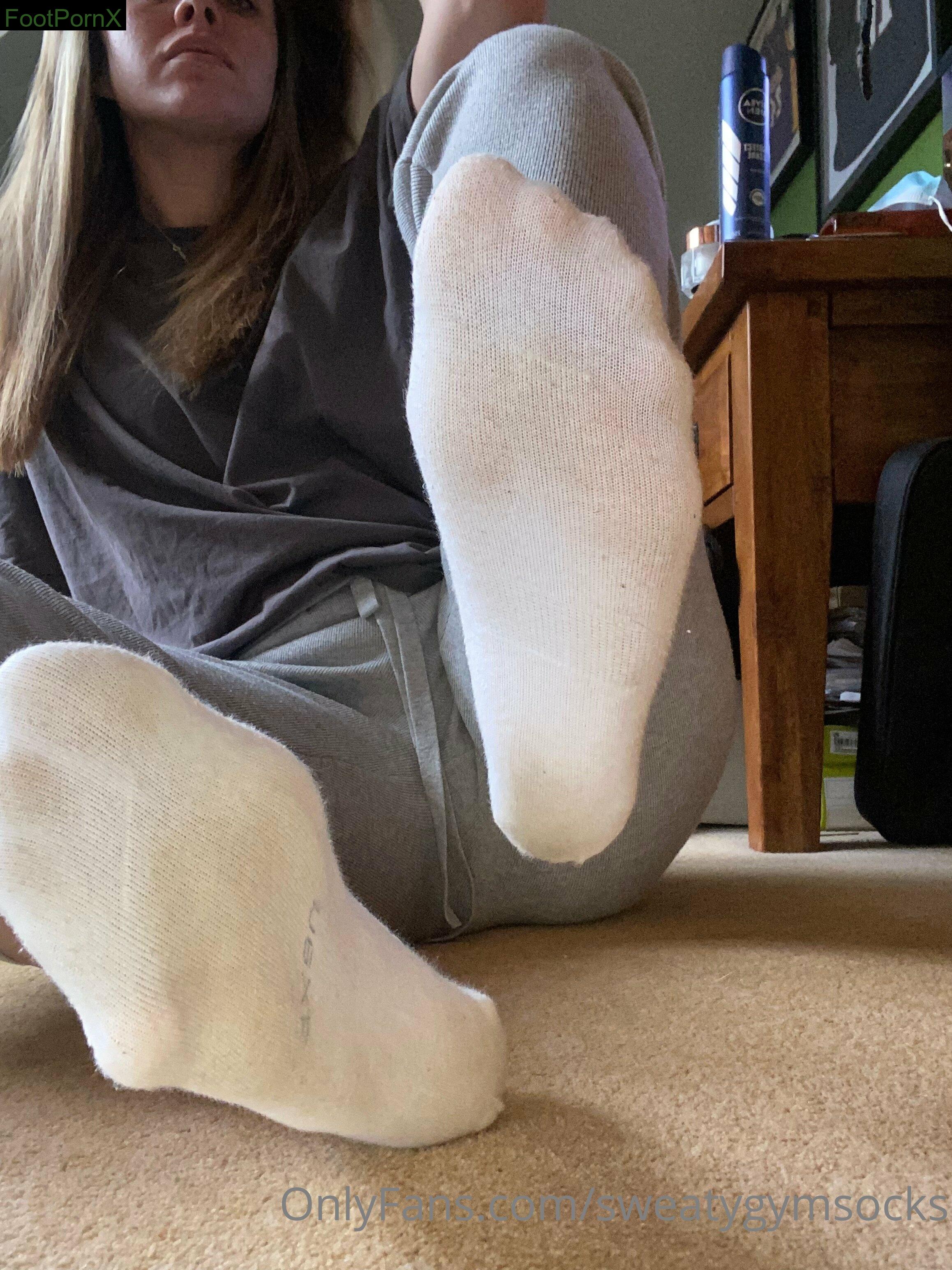 gymsock2 feet