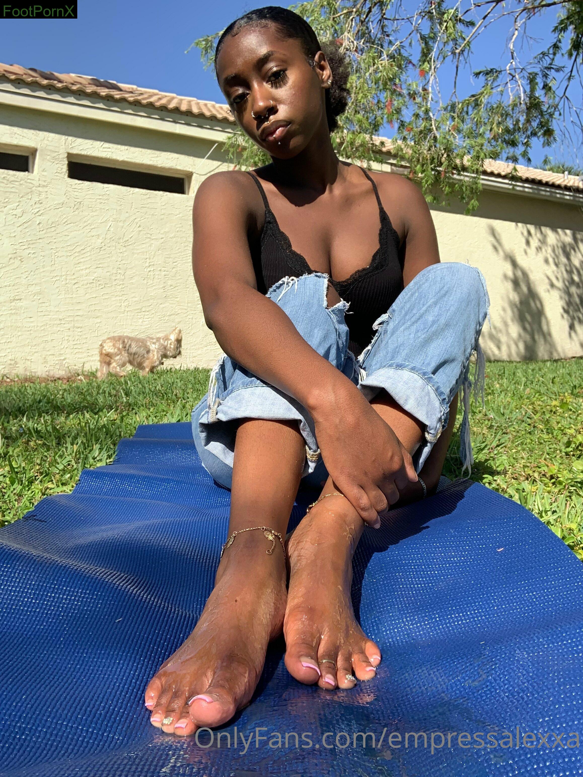 empressalexxa feet