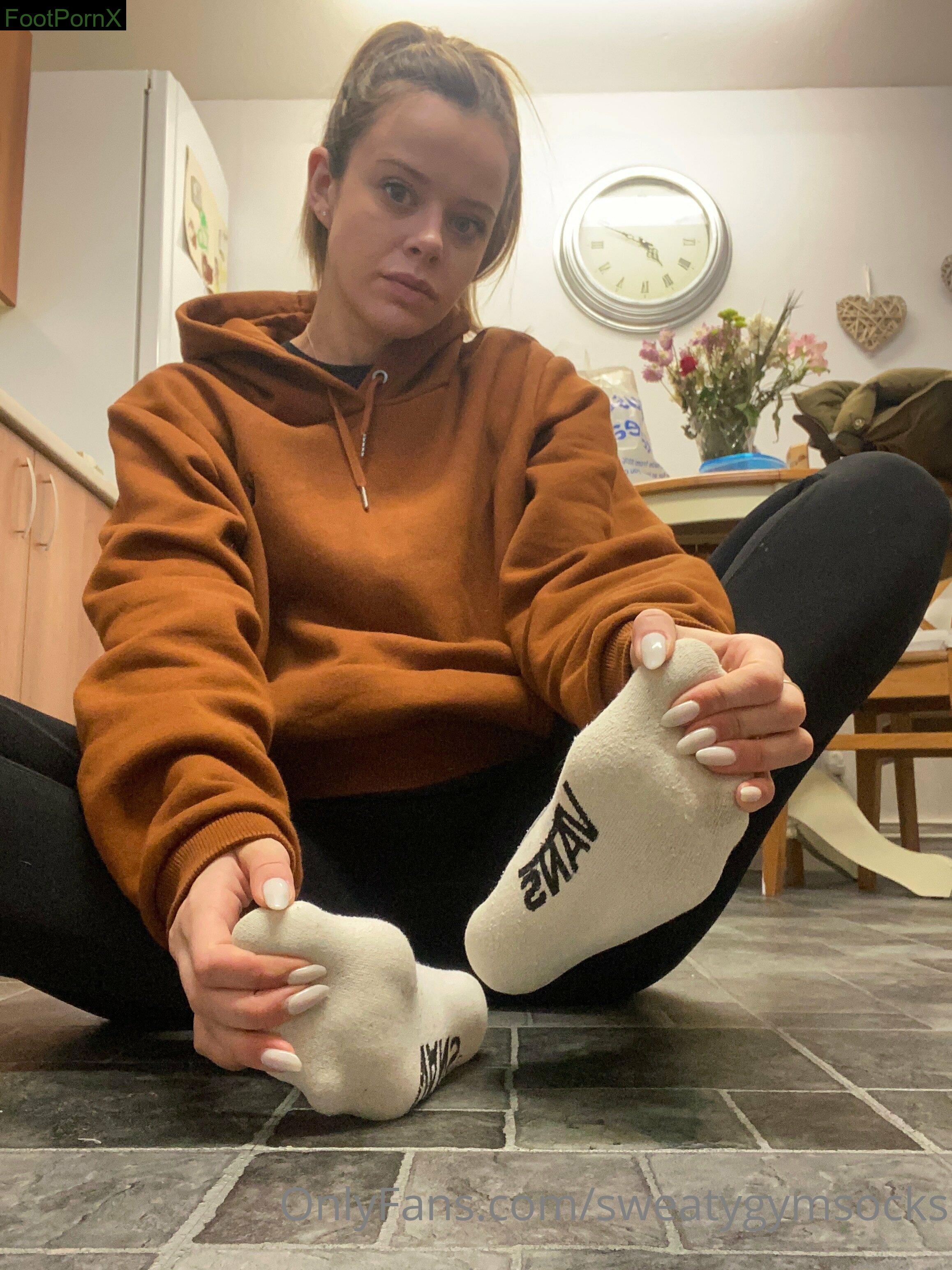 gymsock2 feet