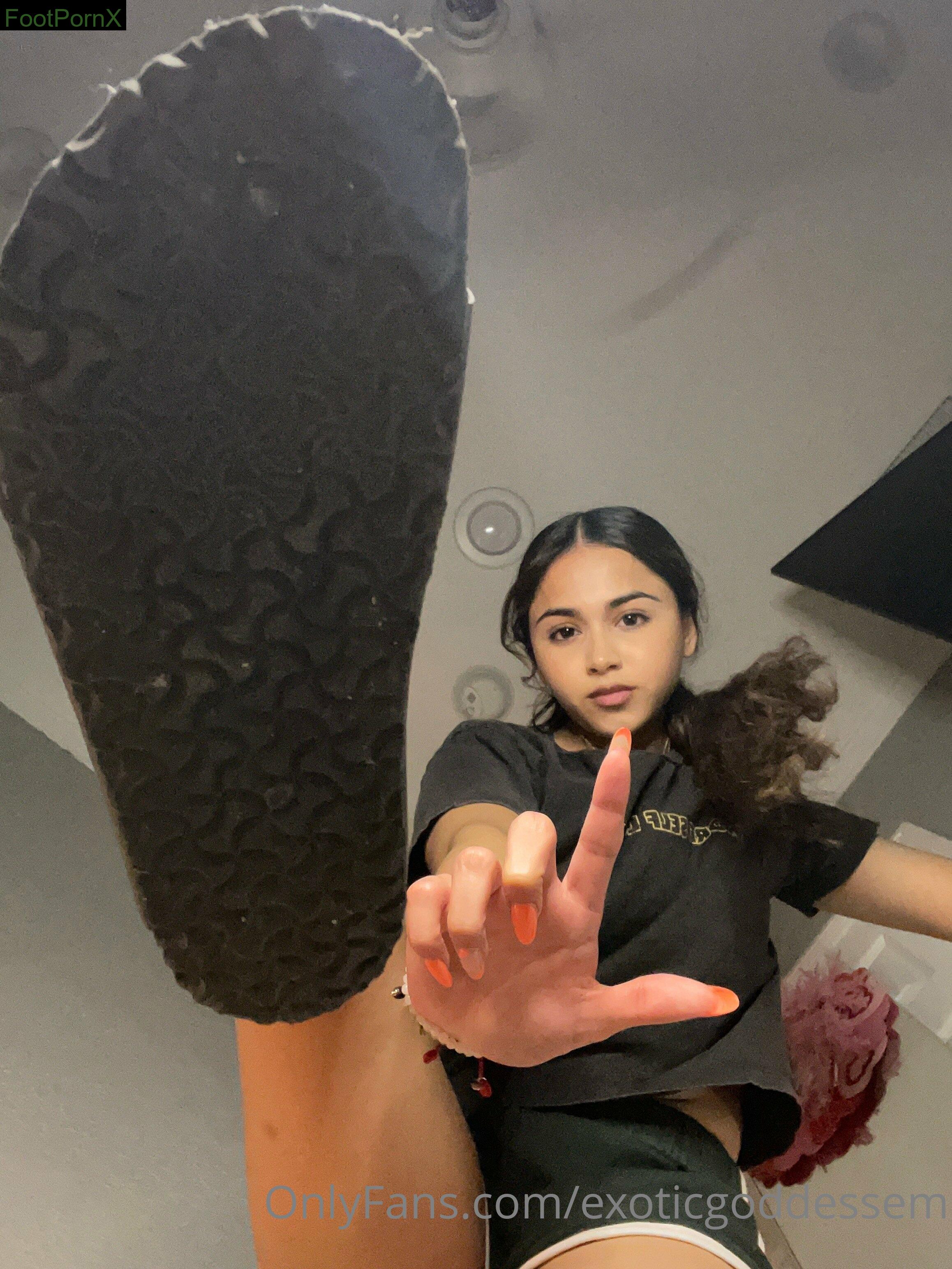 exoticgoddessem feet