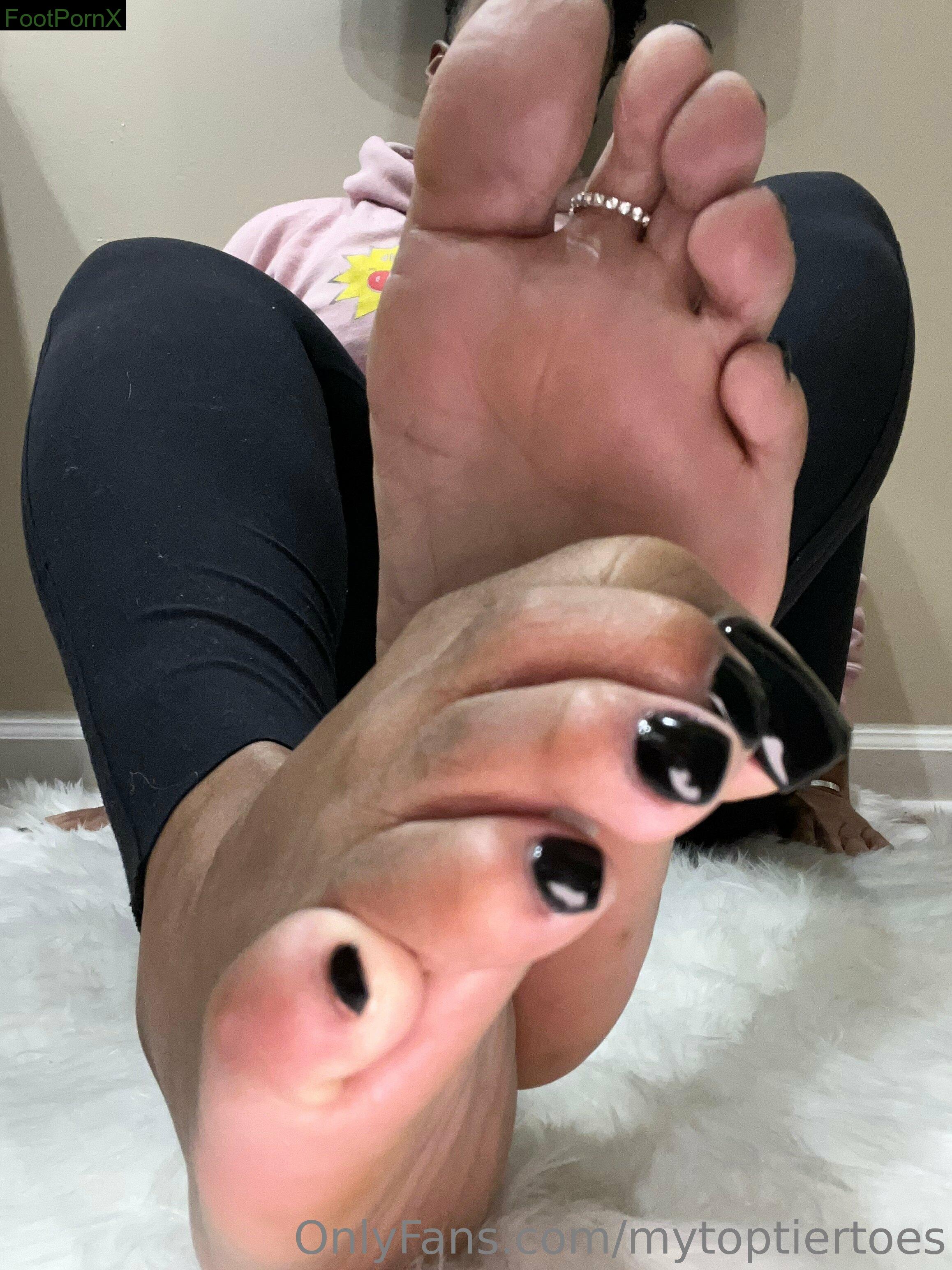 mytoptiertoes feet