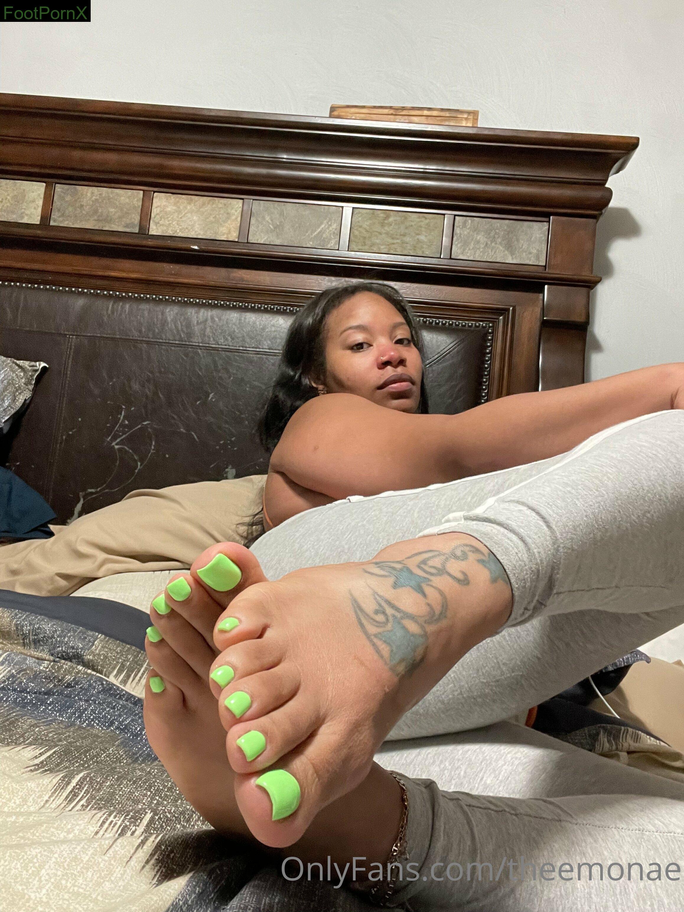 theemonae feet