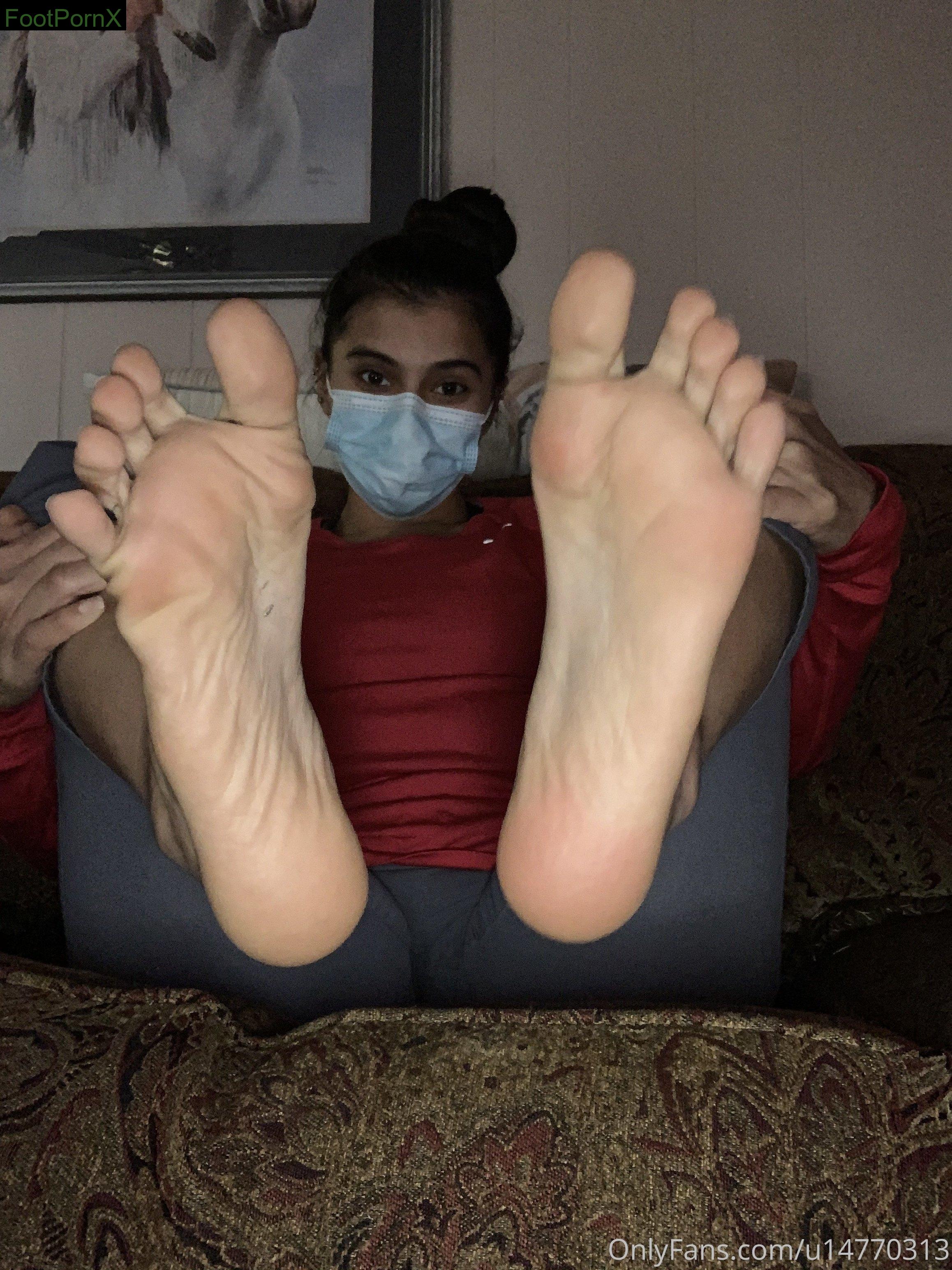 solidgoddess feet