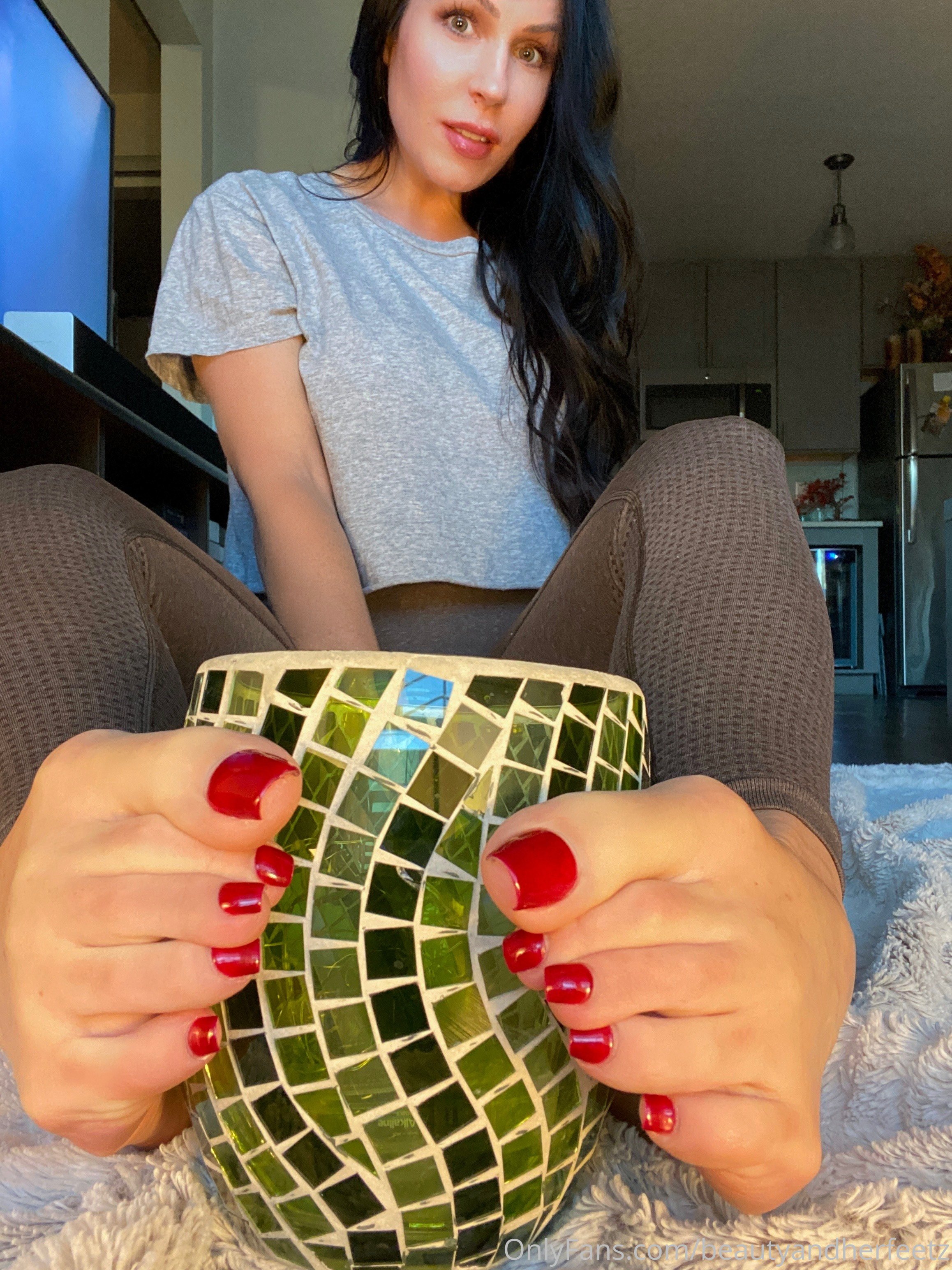 beautyandherfeetz feet