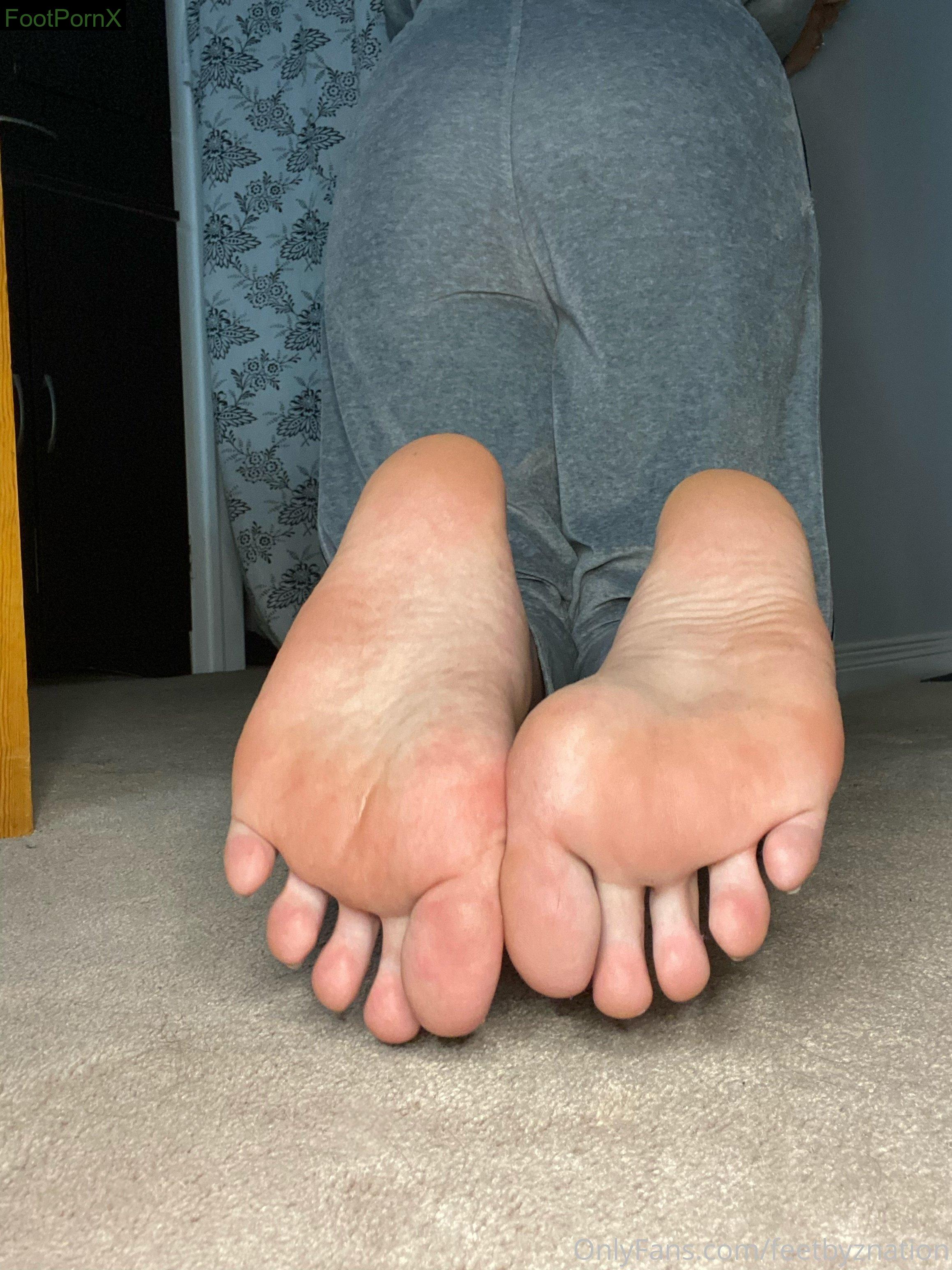 feetznation feet