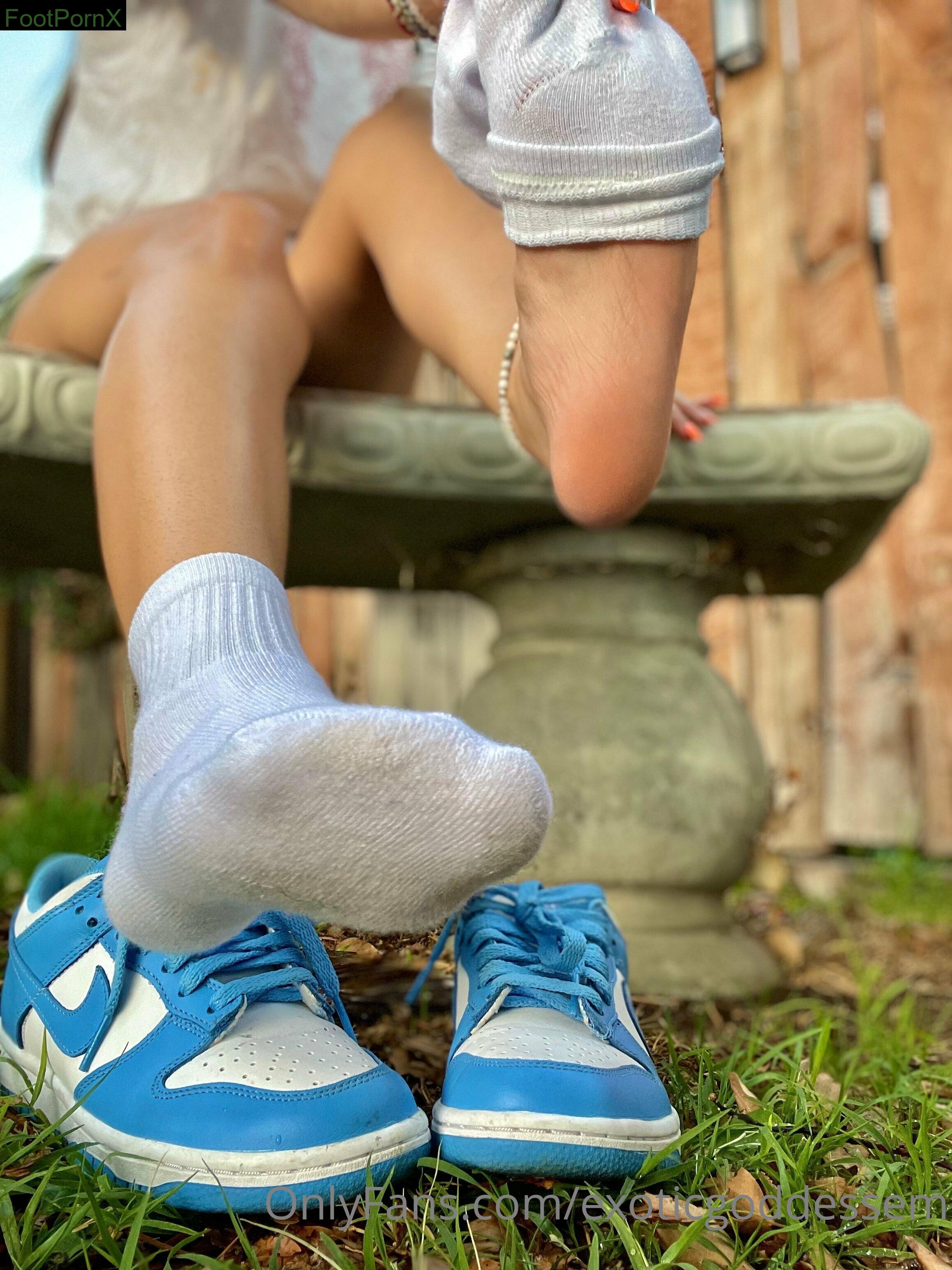 exoticgoddessem feet