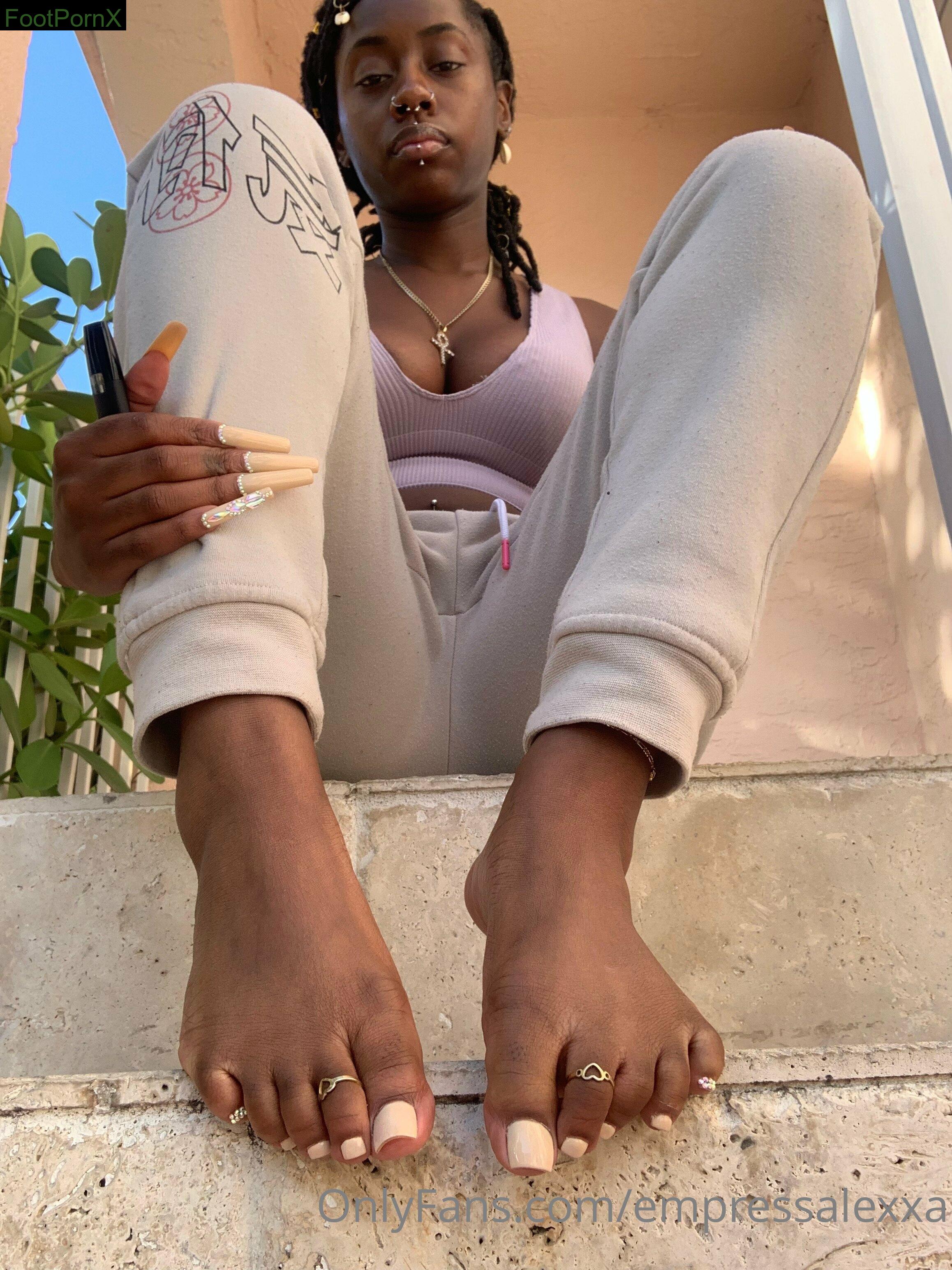 empressalexxa feet