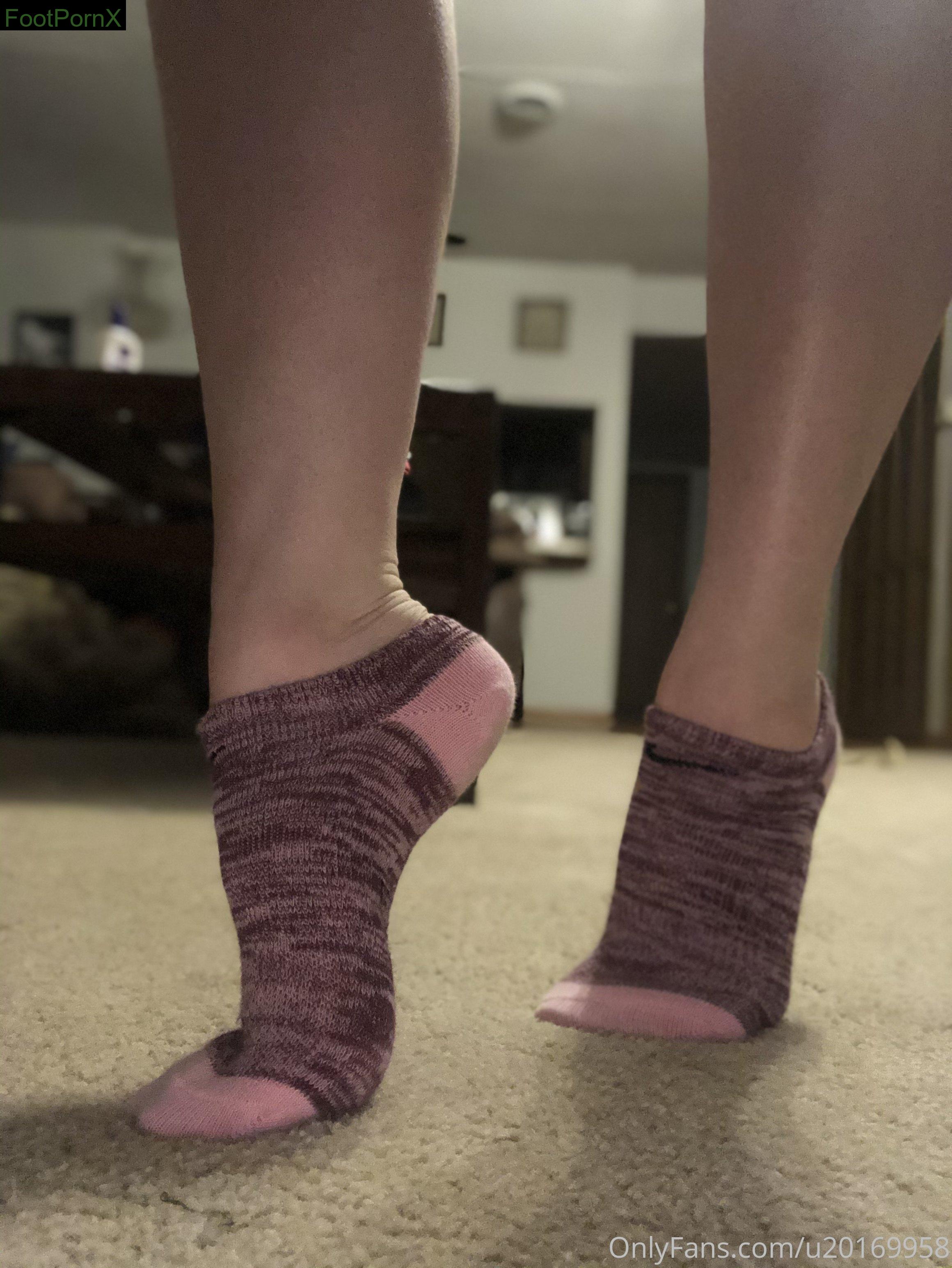 sockyfeetbae feet