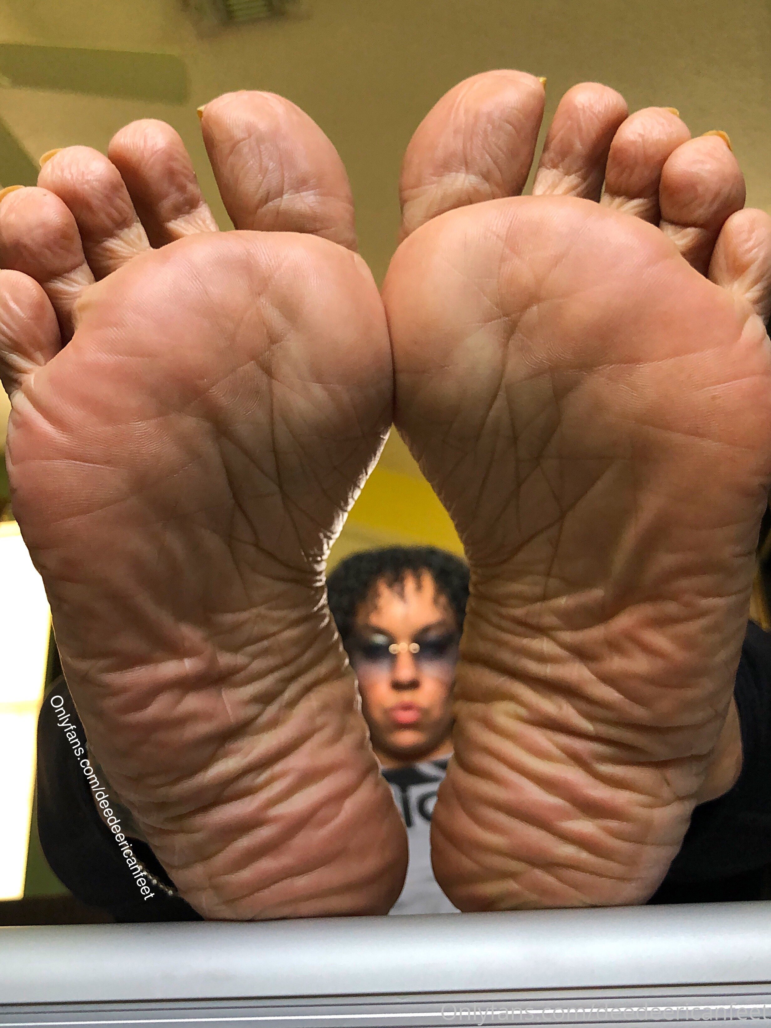 deedeericanfeet feet