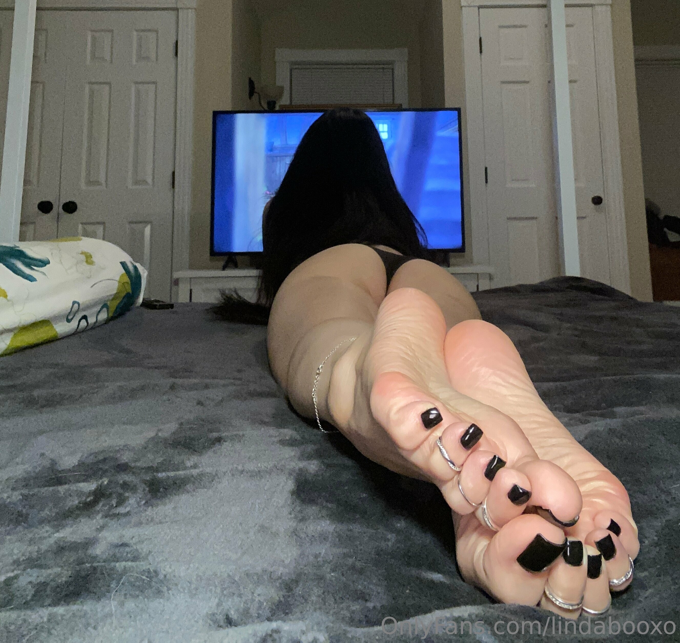 lindabooxo feet