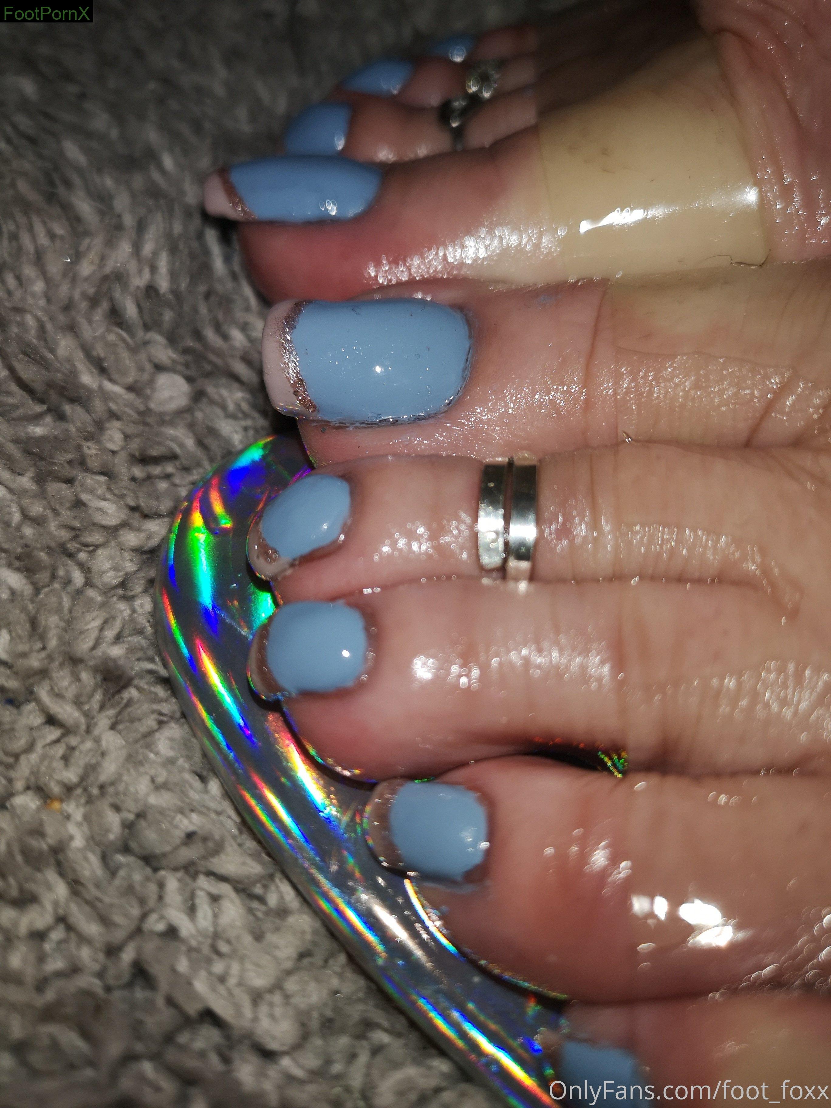 keepthemprettyx feet