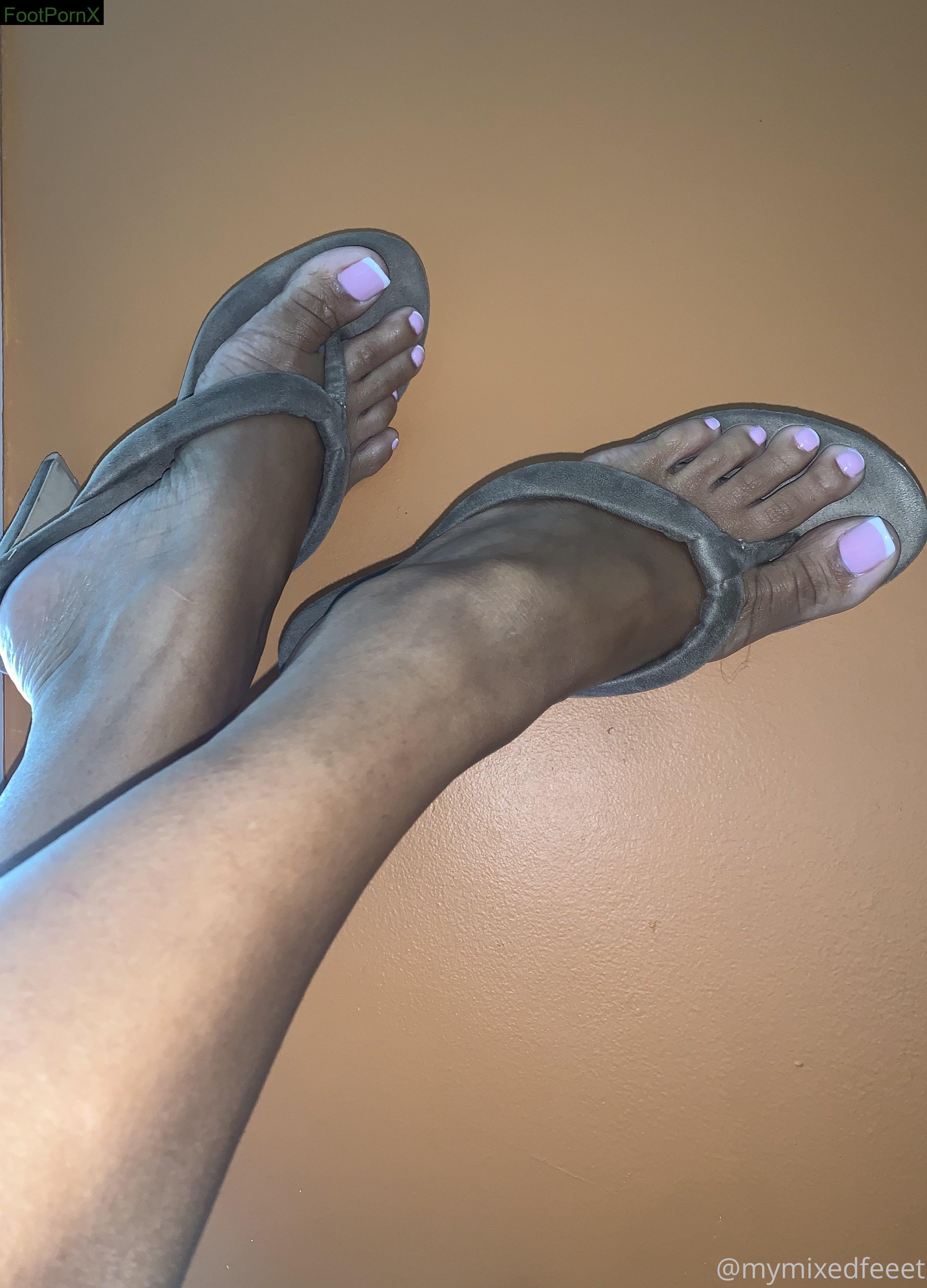 mymixedfeeet feet