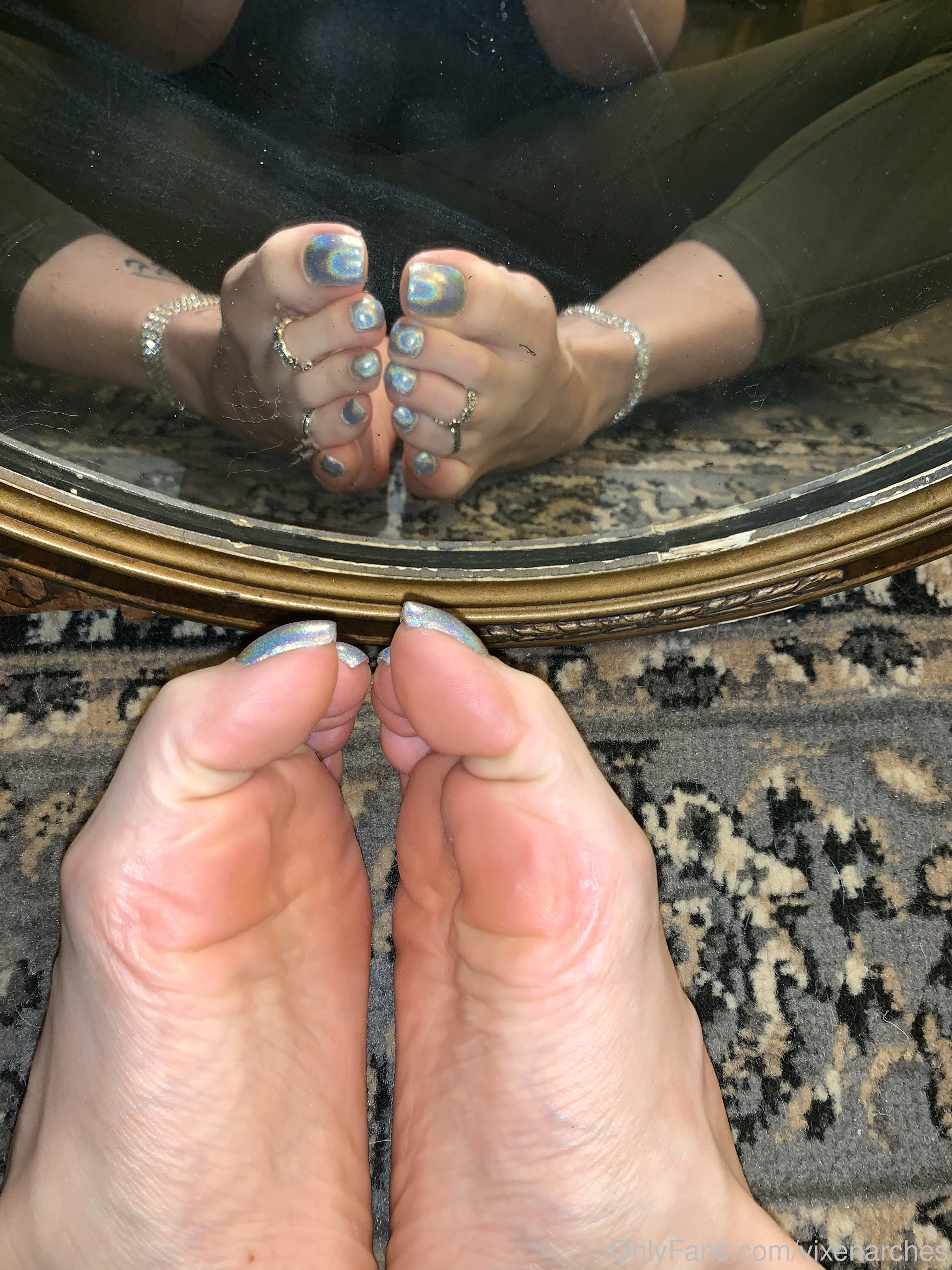 vixenarches feet