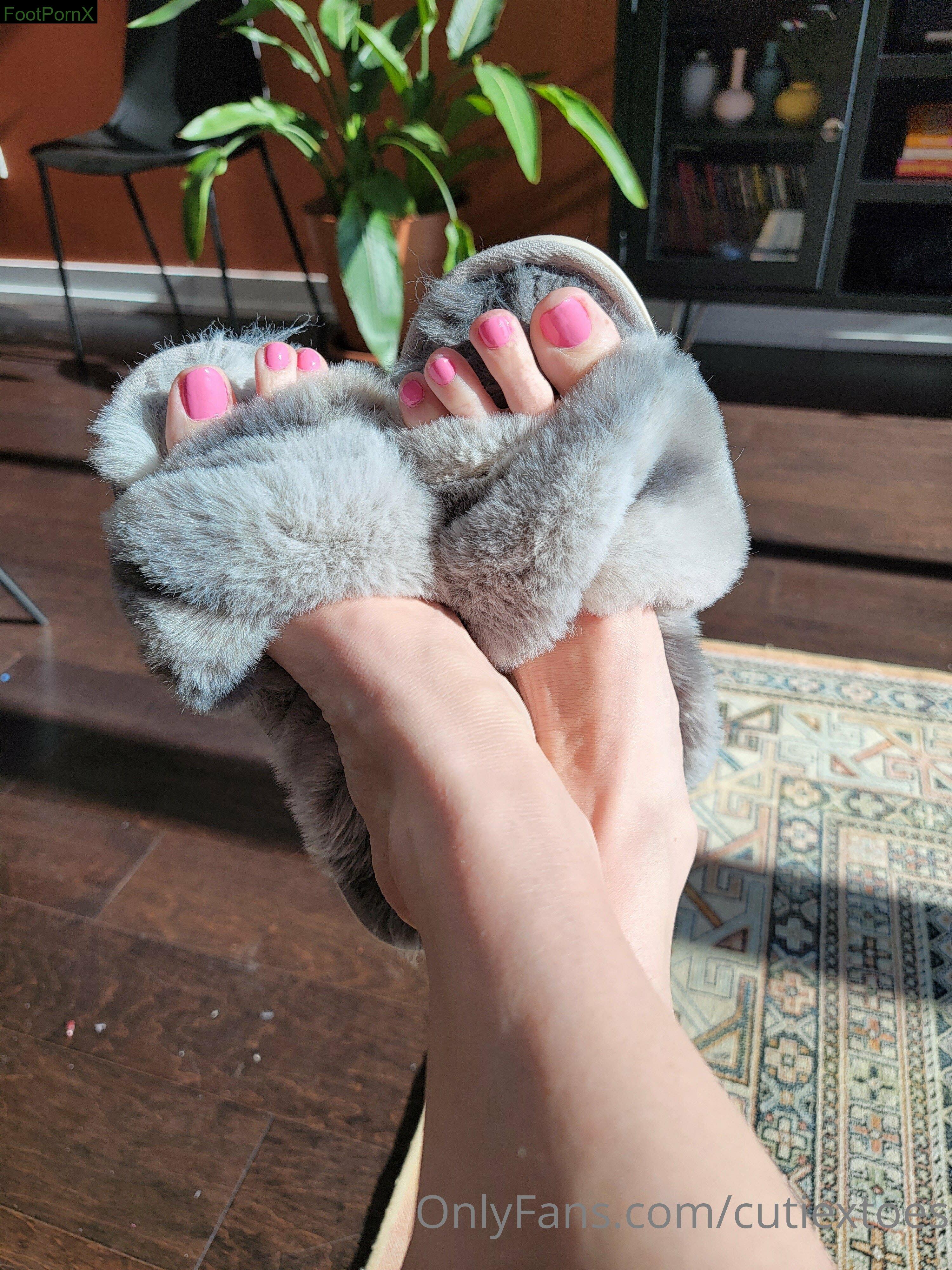 cutiextoes feet