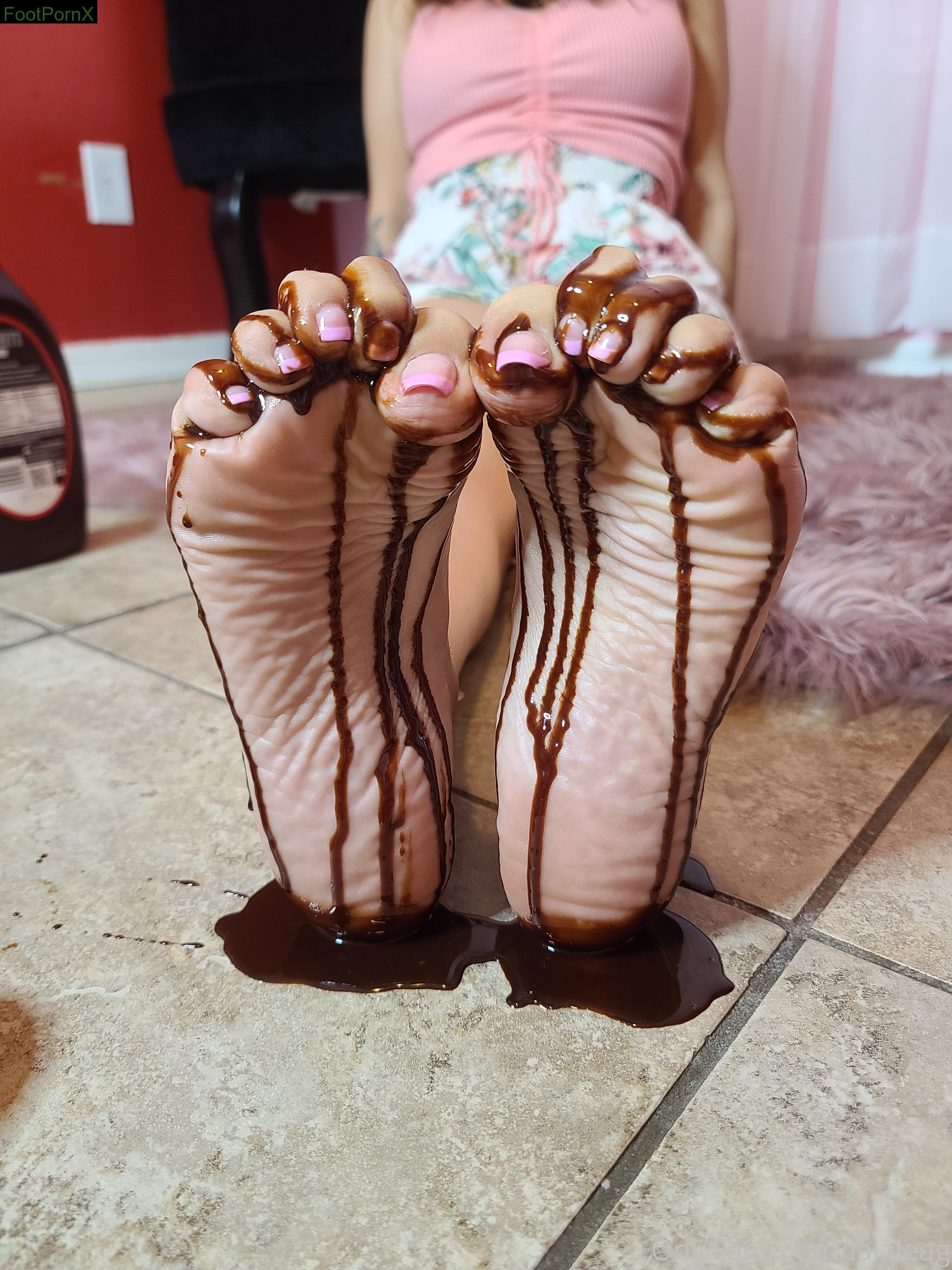 moon_soles2 feet