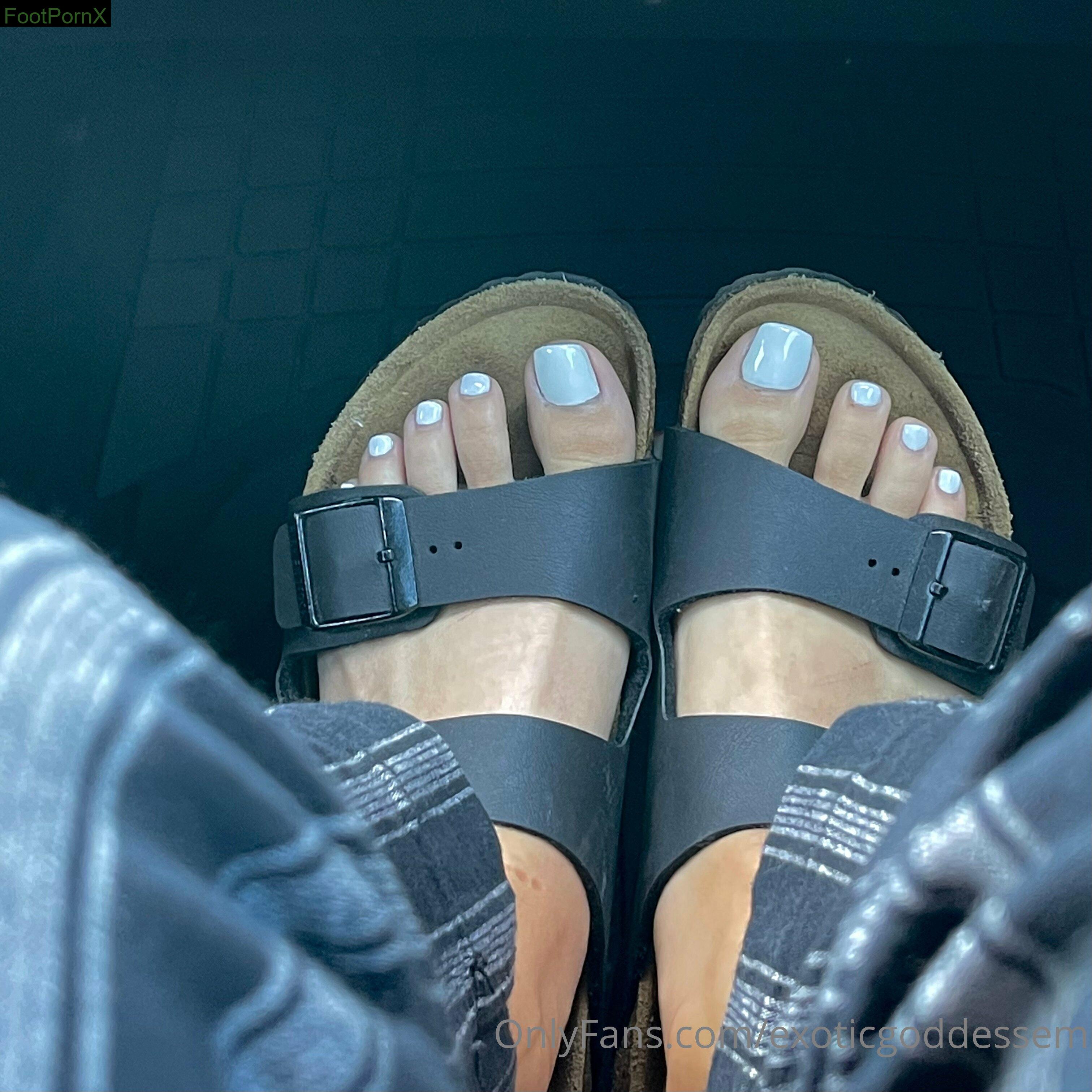 exoticgoddessem feet