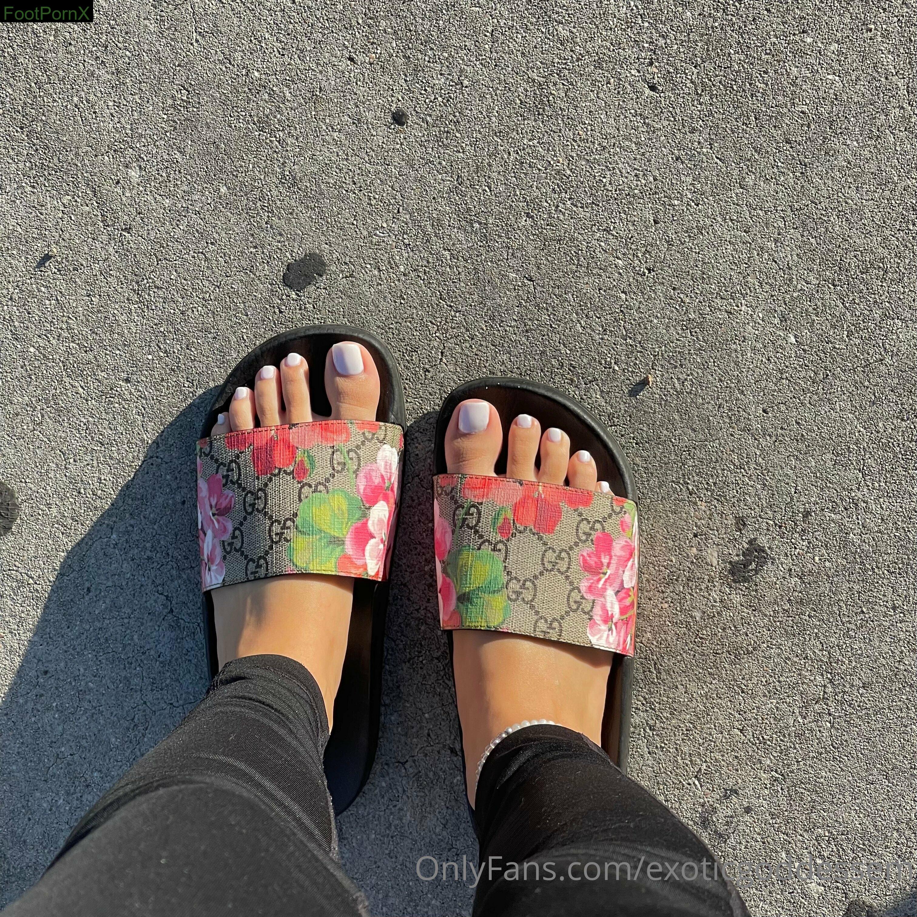 exoticgoddessem feet