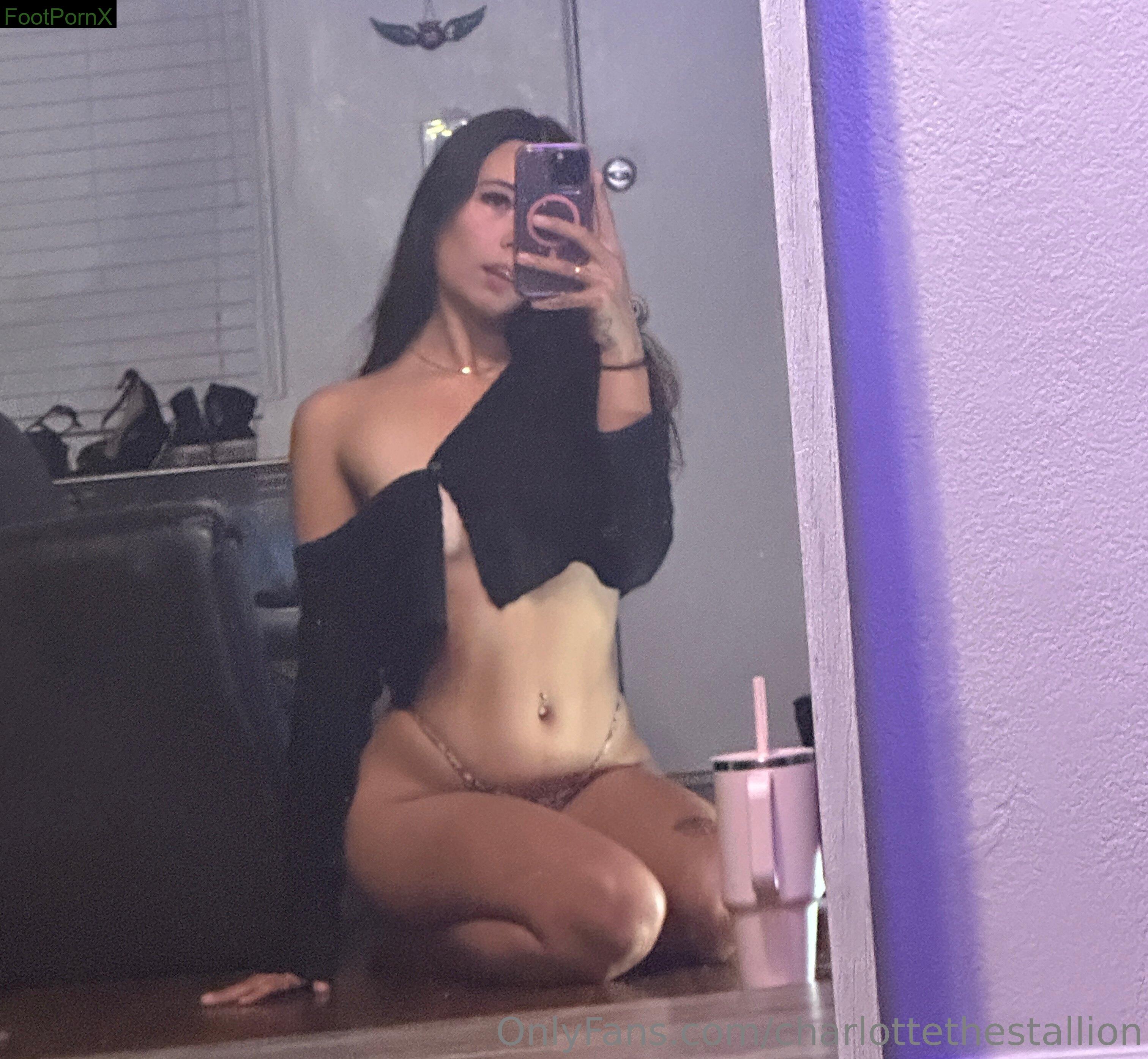 charlottethestallion feet