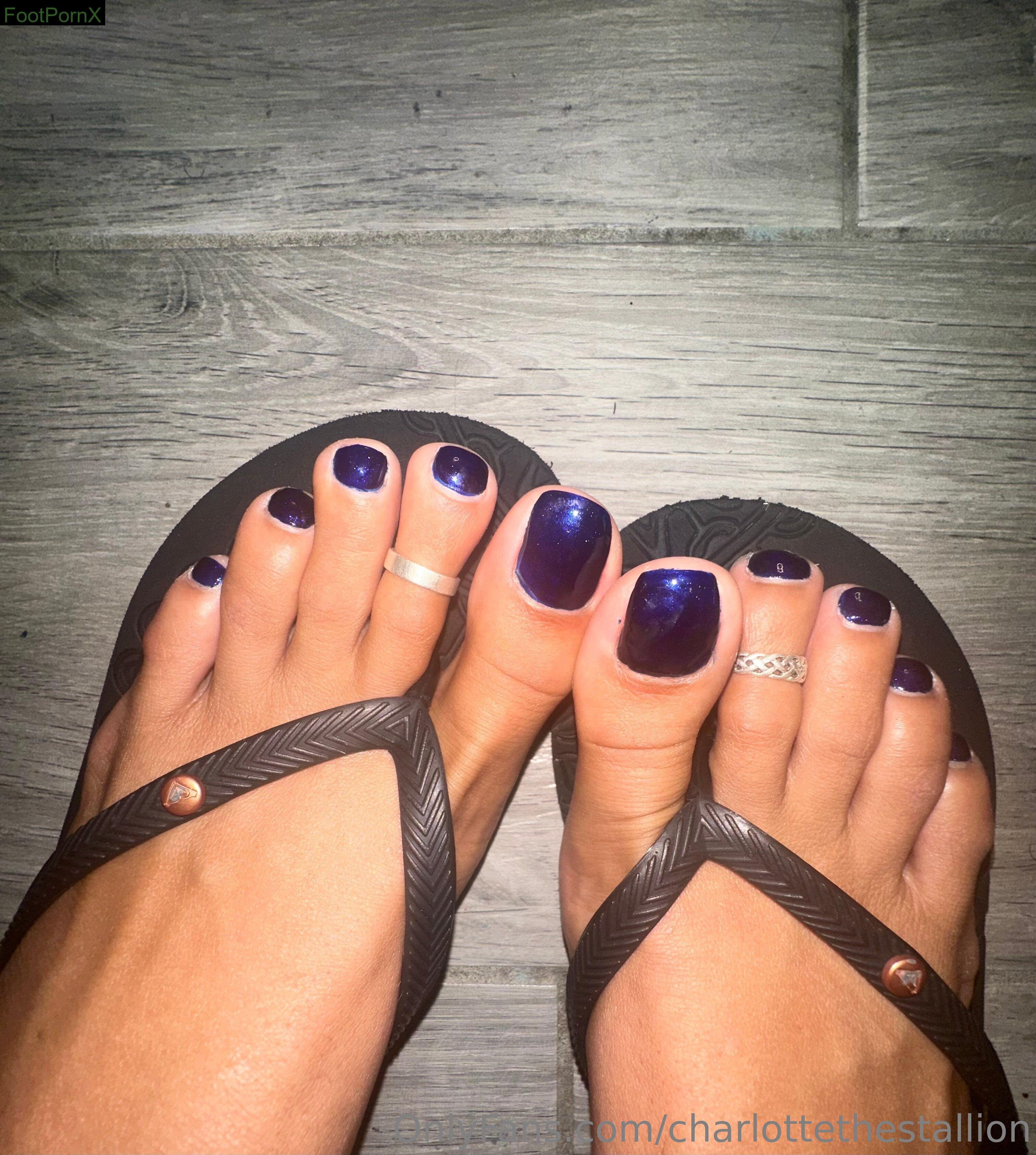 charlottethestallion feet