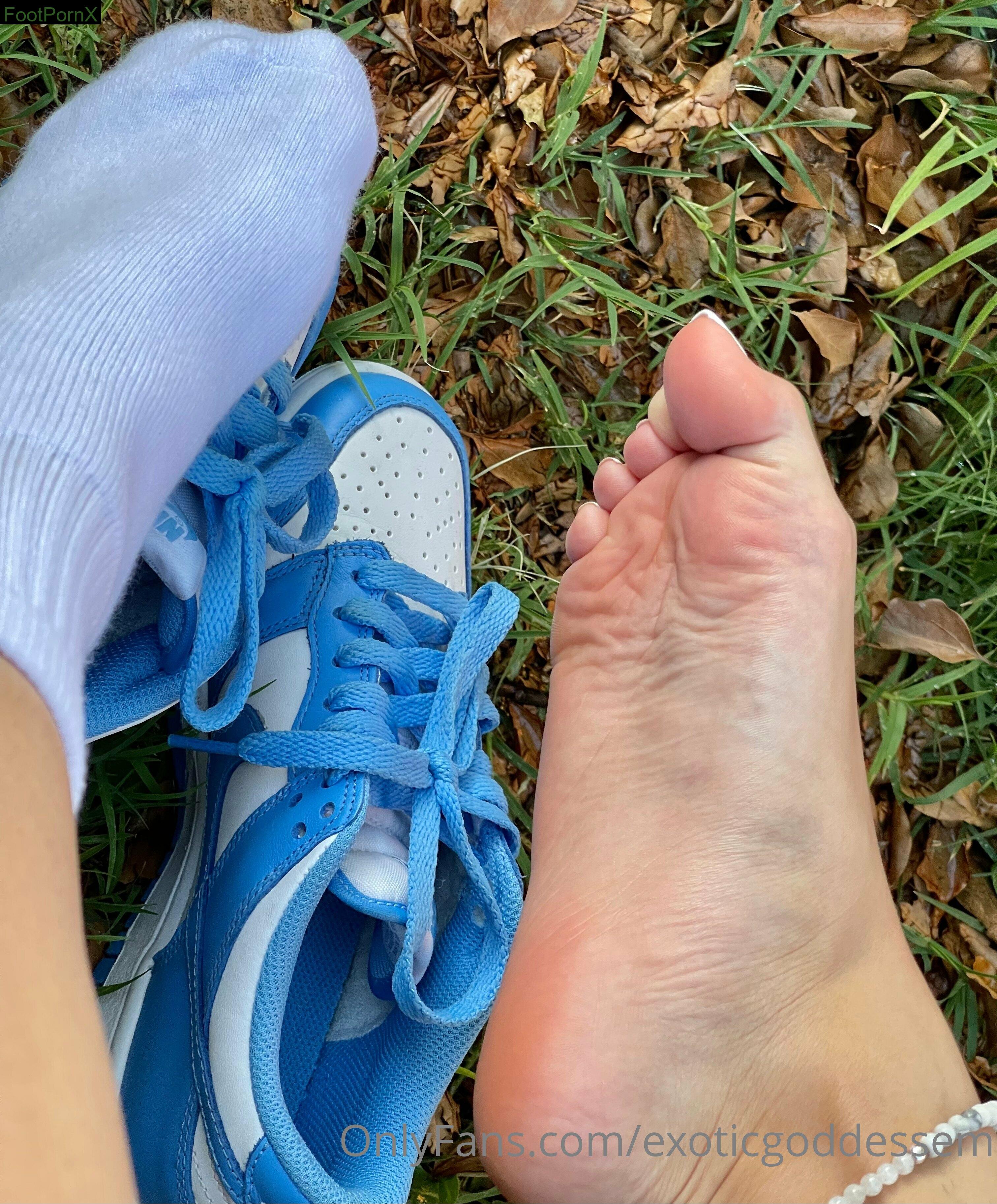 exoticgoddessem feet