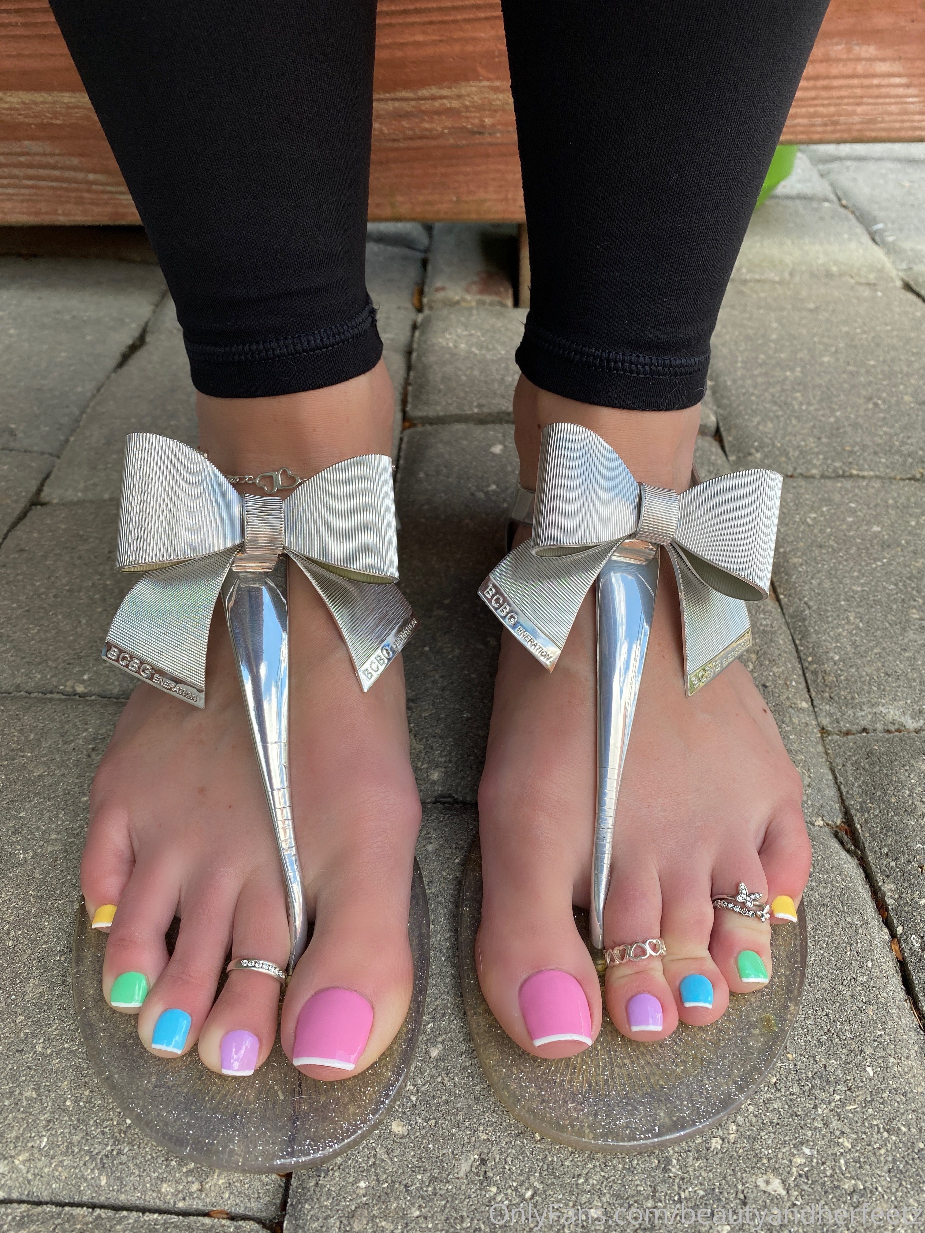 beautyandherfeetz feet