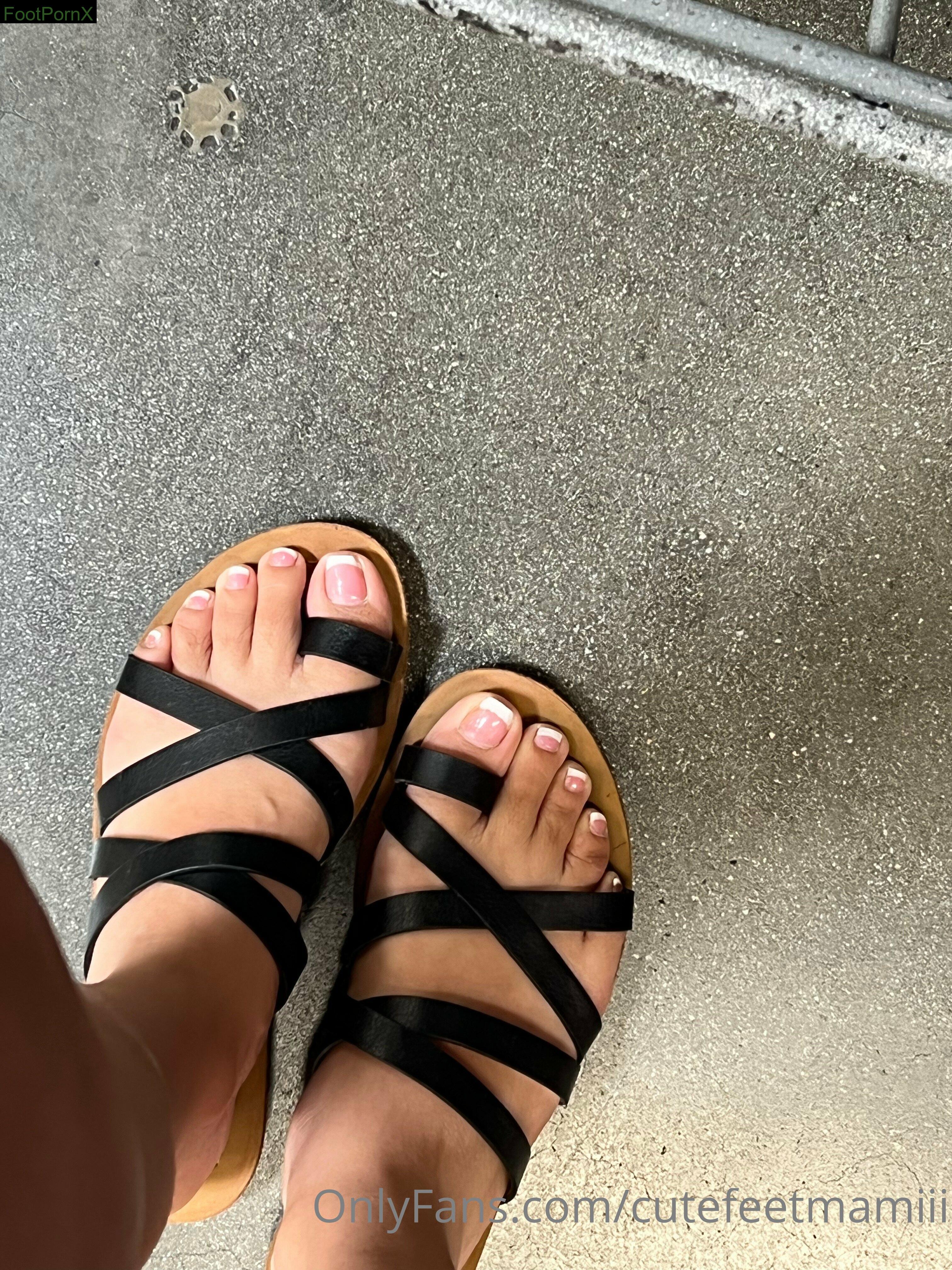 cutefeetmamiii feet