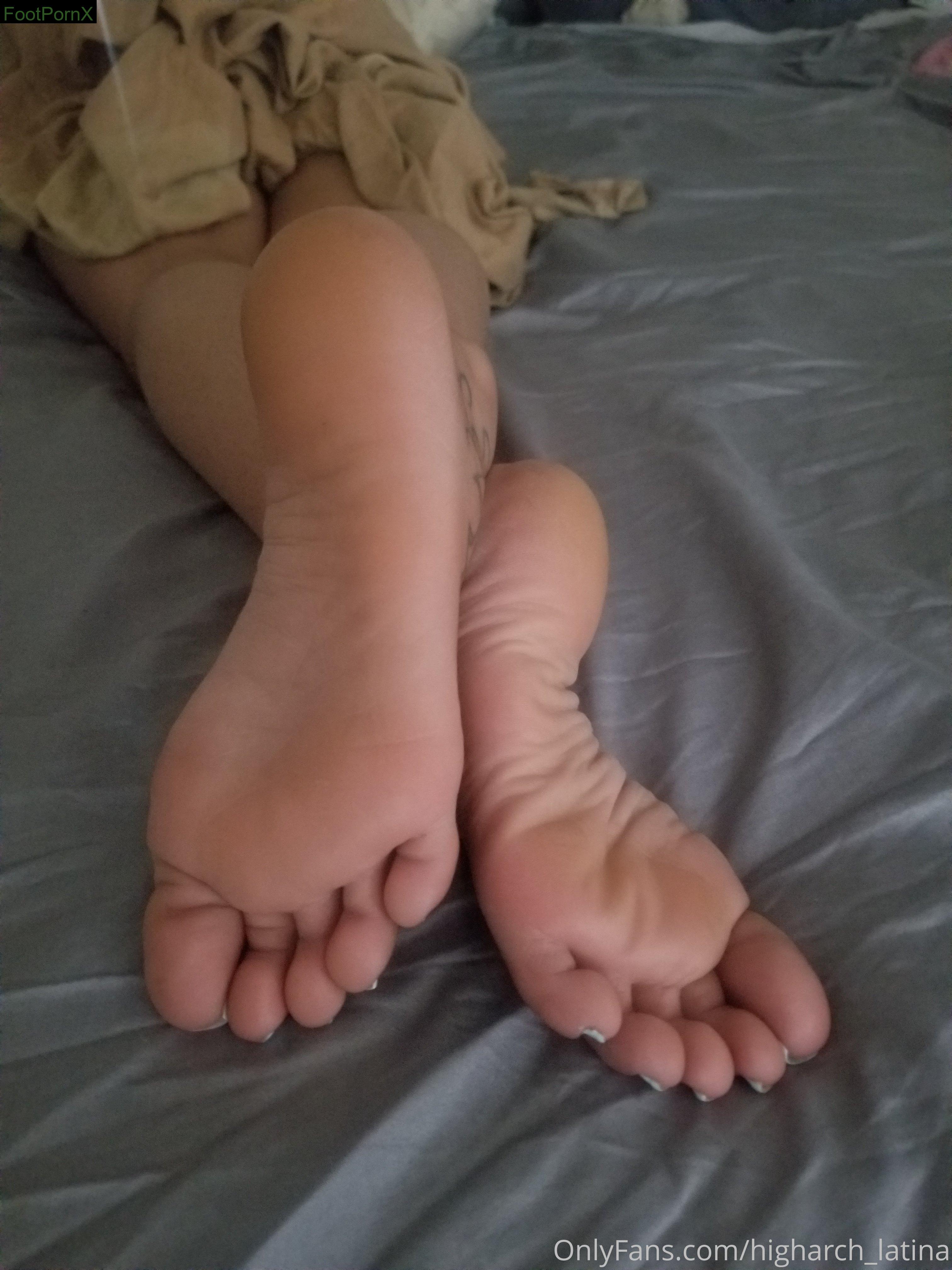 erotichigharchs feet