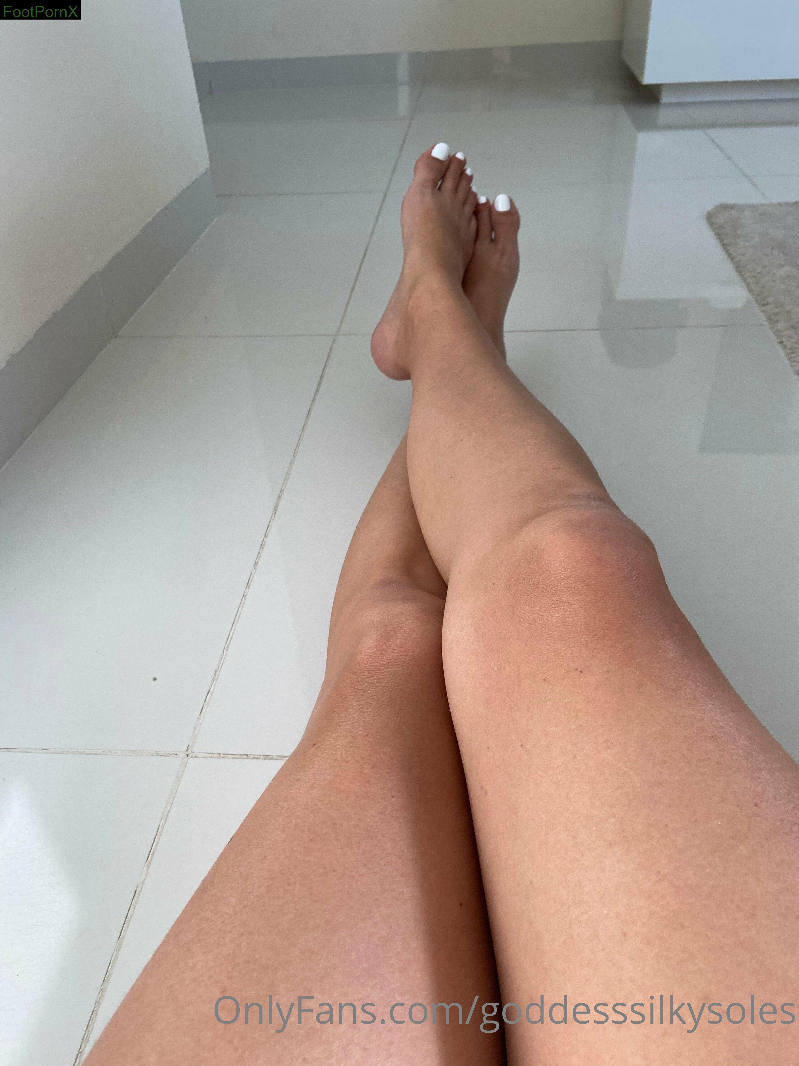 goddesssilkysoles feet