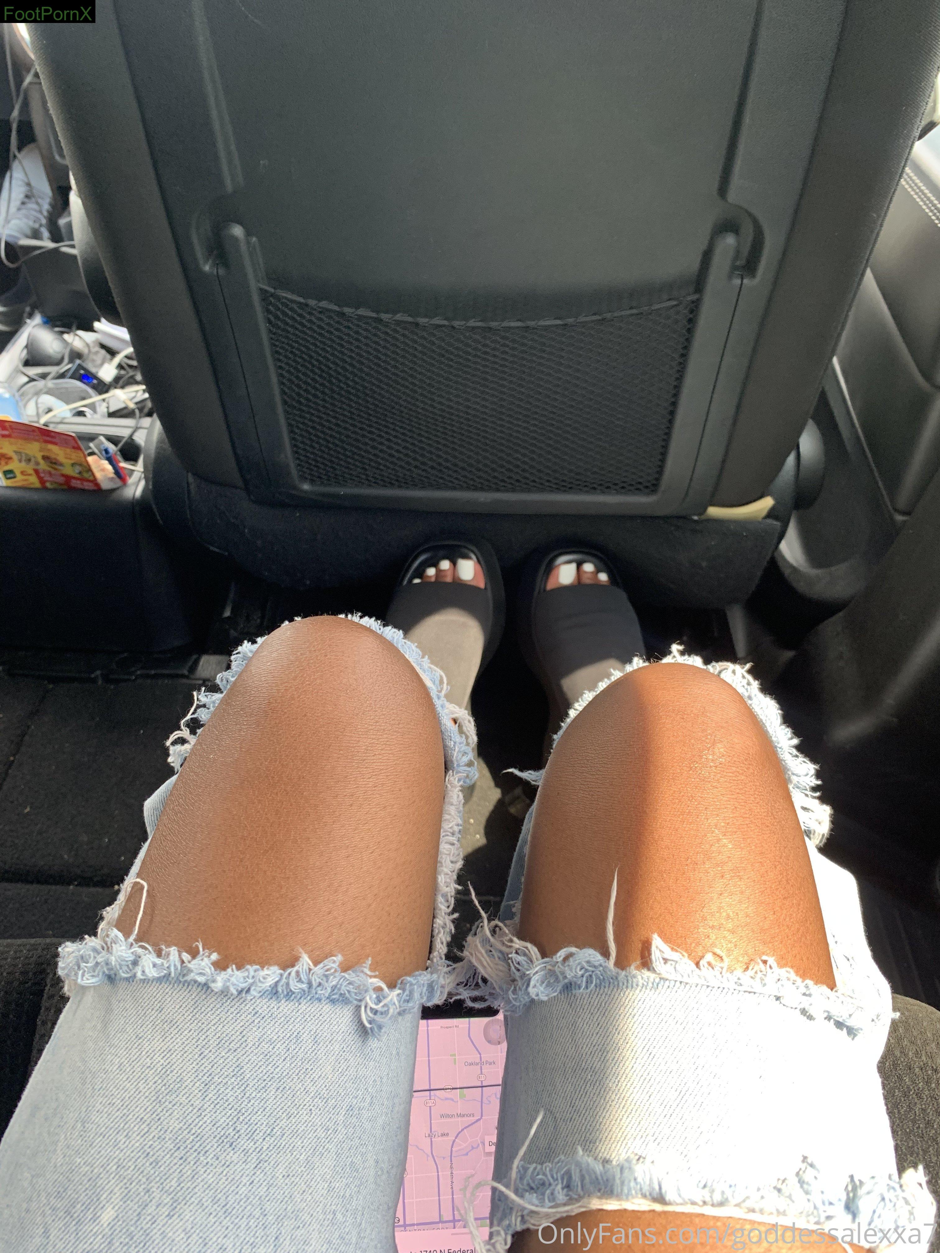 empressalexxa feet