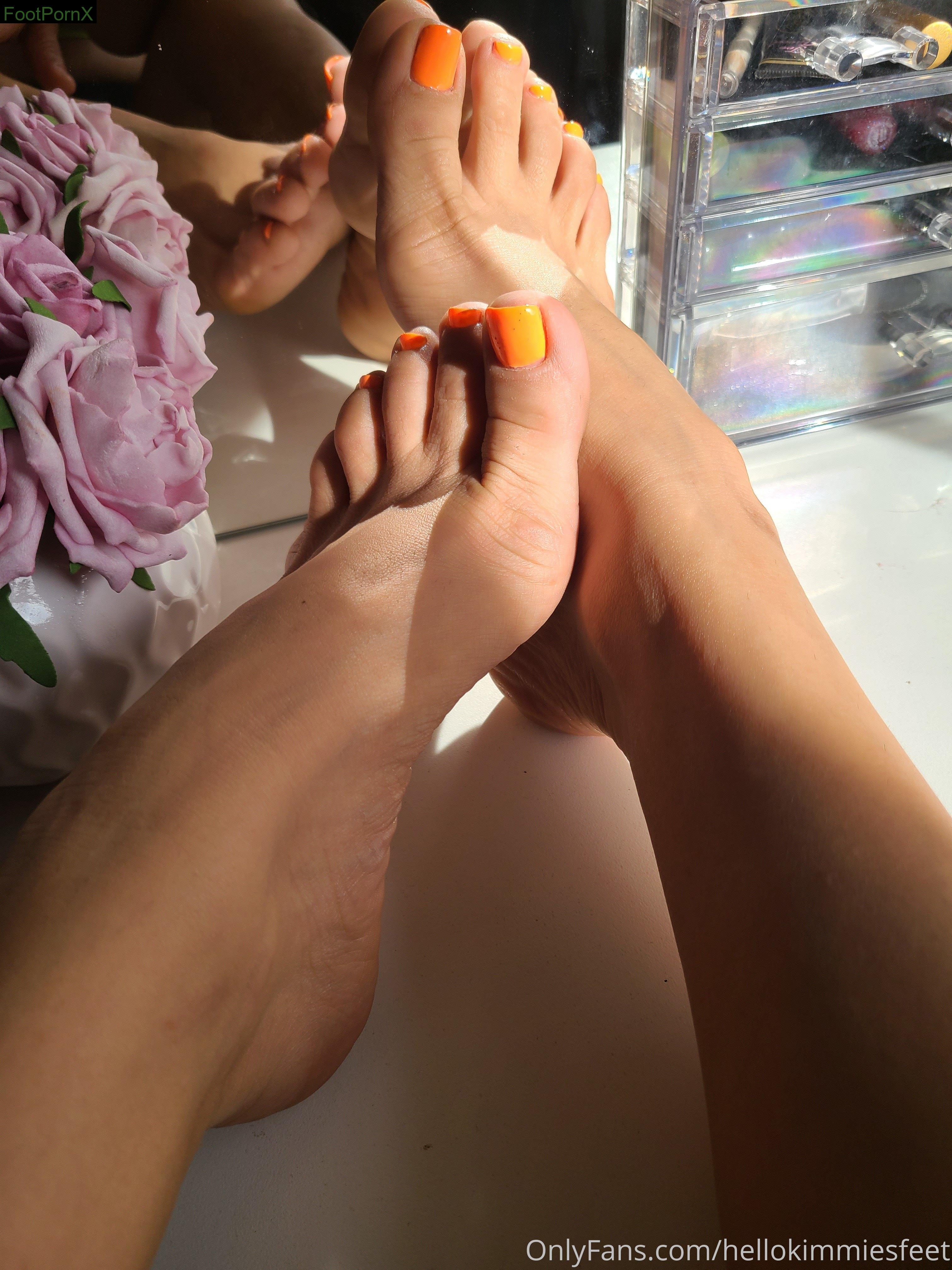 hellokimmiesfeet feet