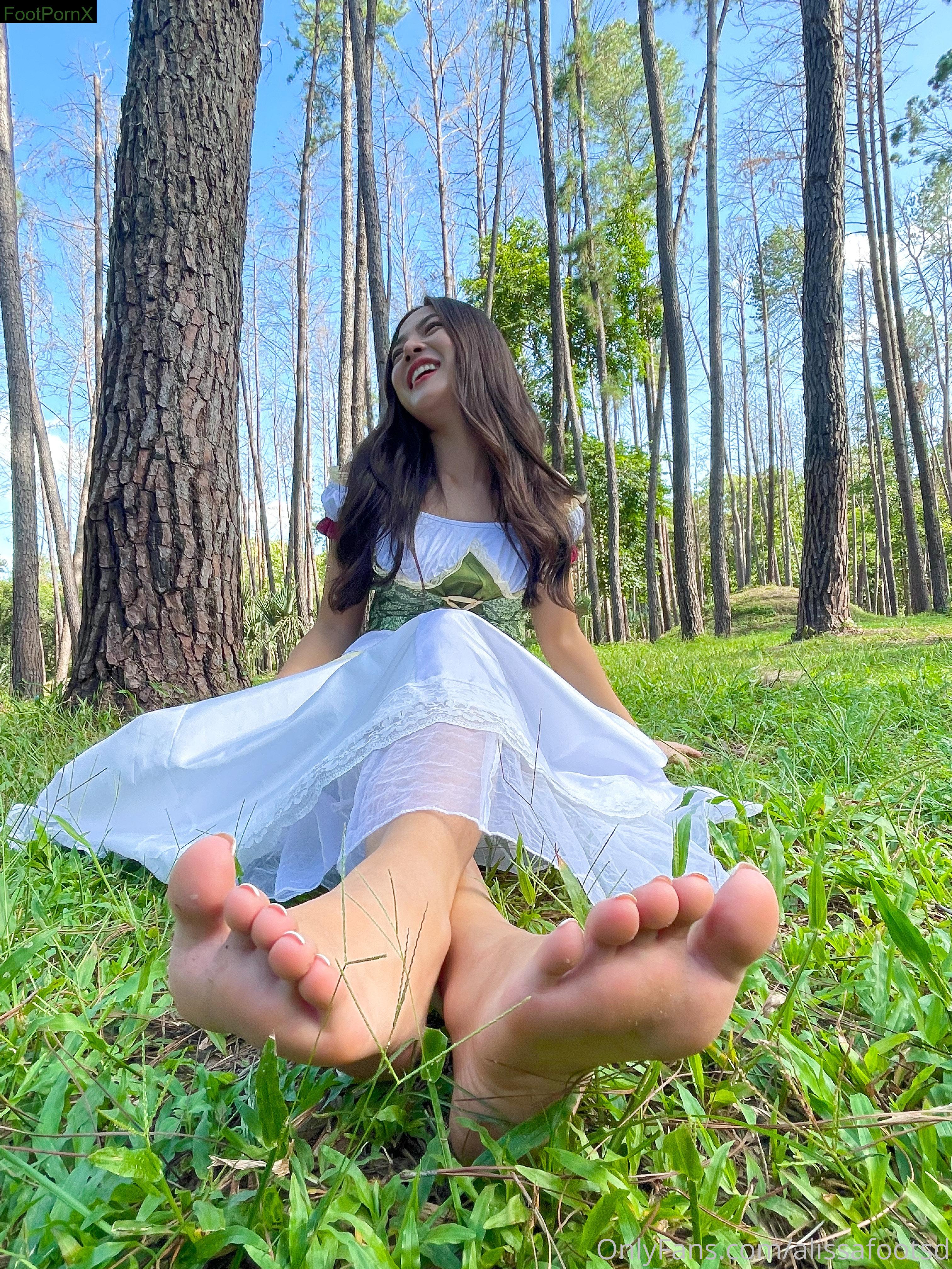 alissafootsd feet