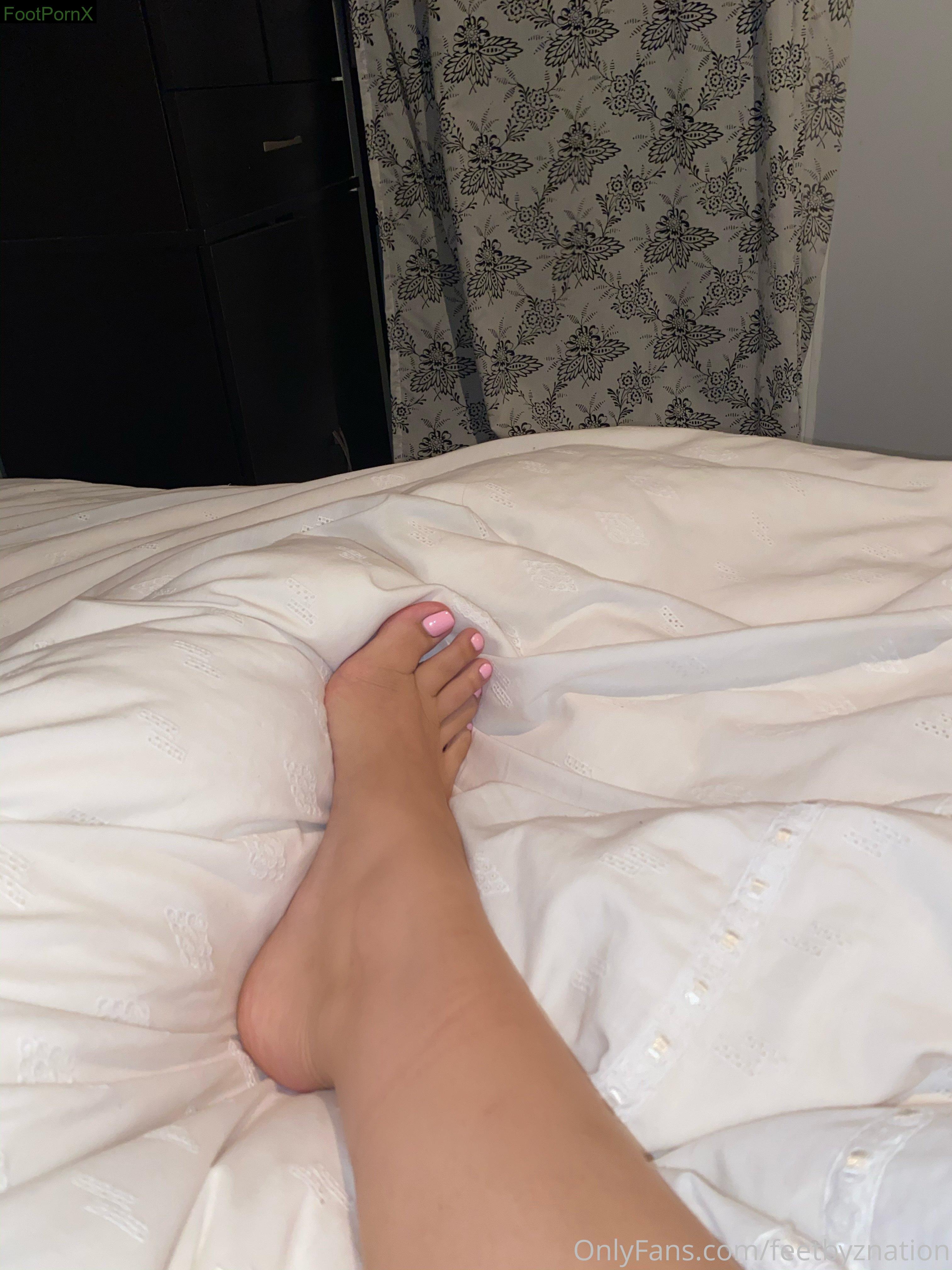 feetbyznation feet